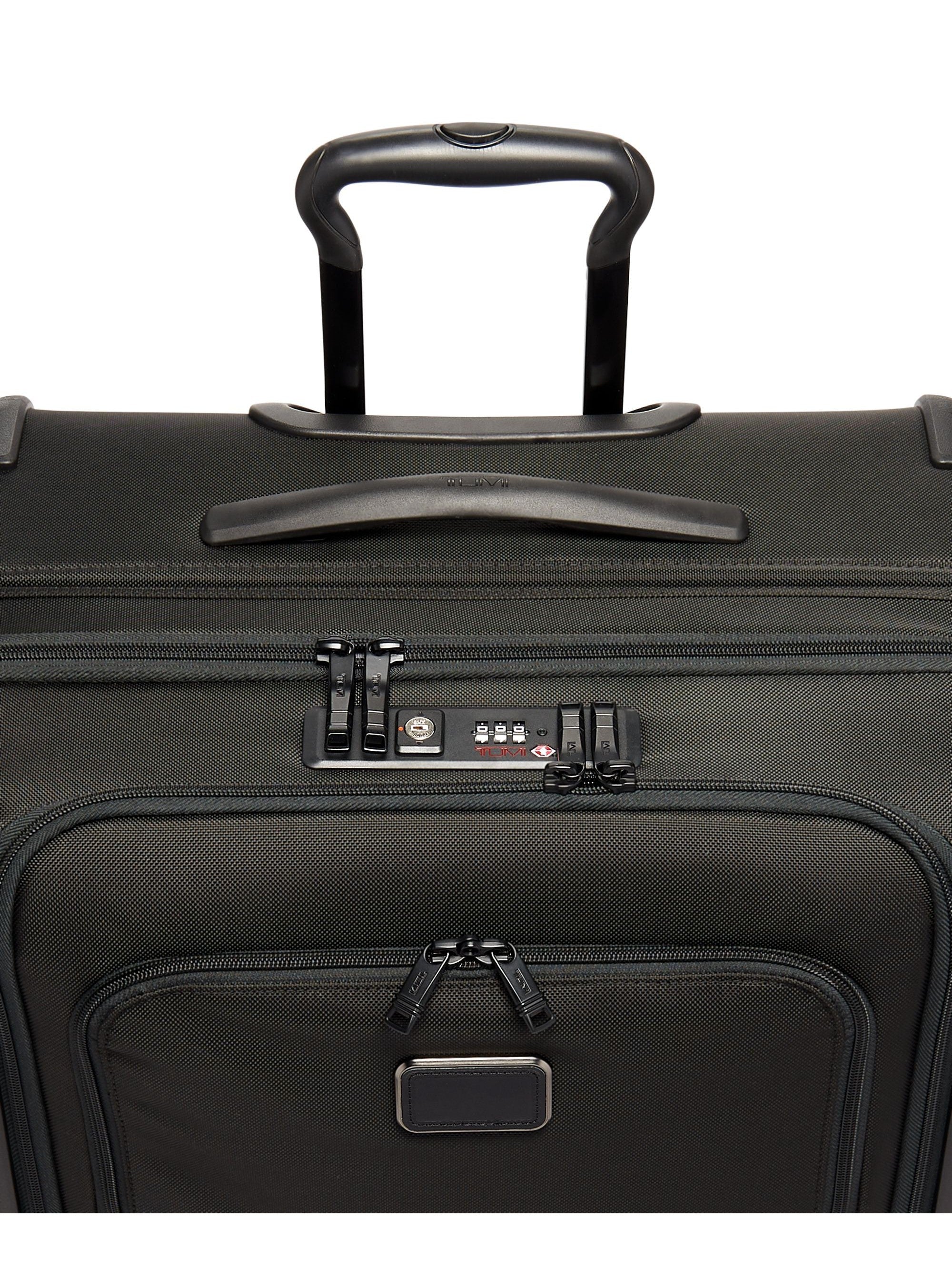 Estuche de viaje expandible de 4 ruedas Alpha 3 Medium