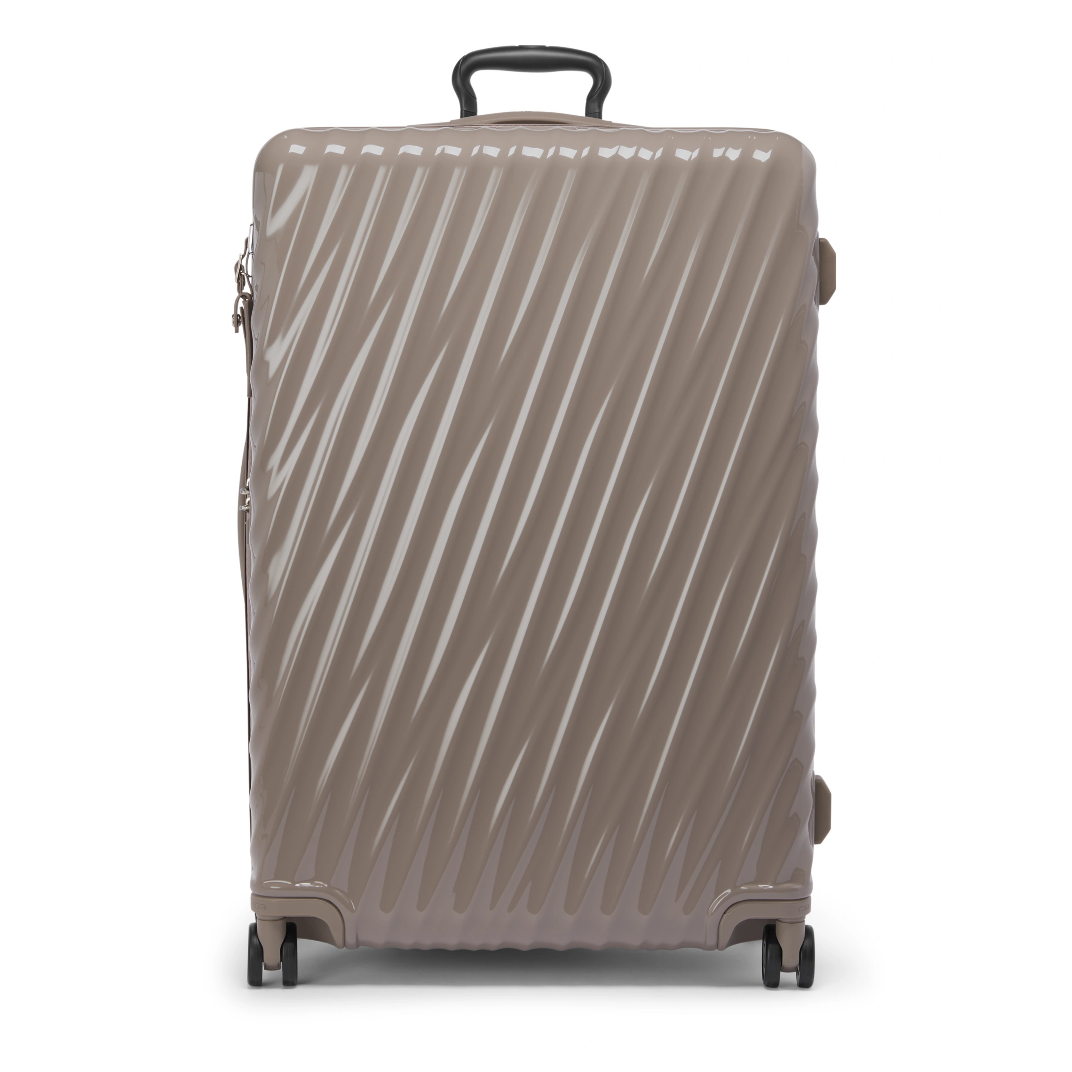 Tumi 19 Degree Extended Trip Expandable 4 Wheeled P/C