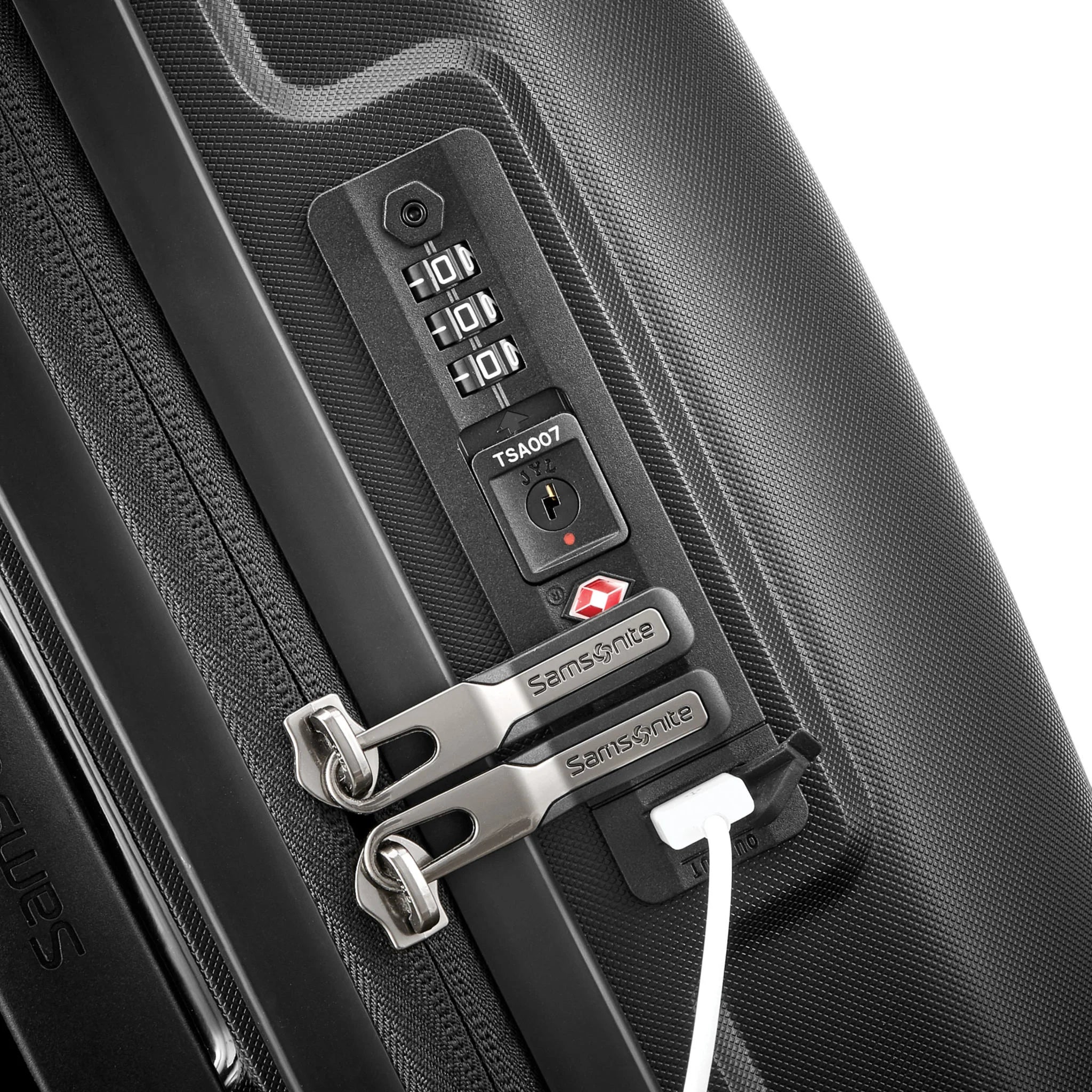 Maleta de mano Outline Pro 22 x 14 x 9 con ruedas de 20"