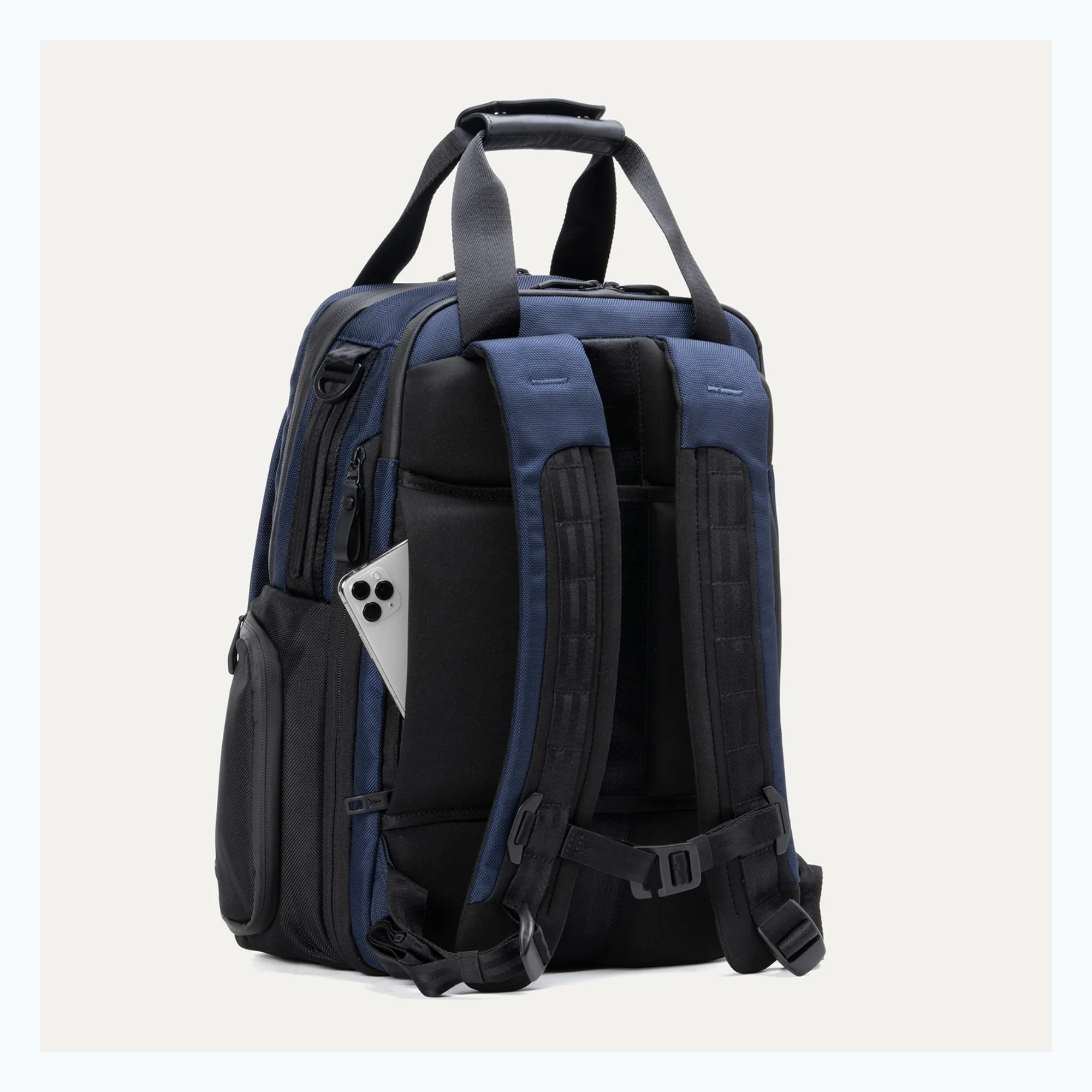 Travelpro Altitude Medium Expandable Laptop Backpack 25-30L