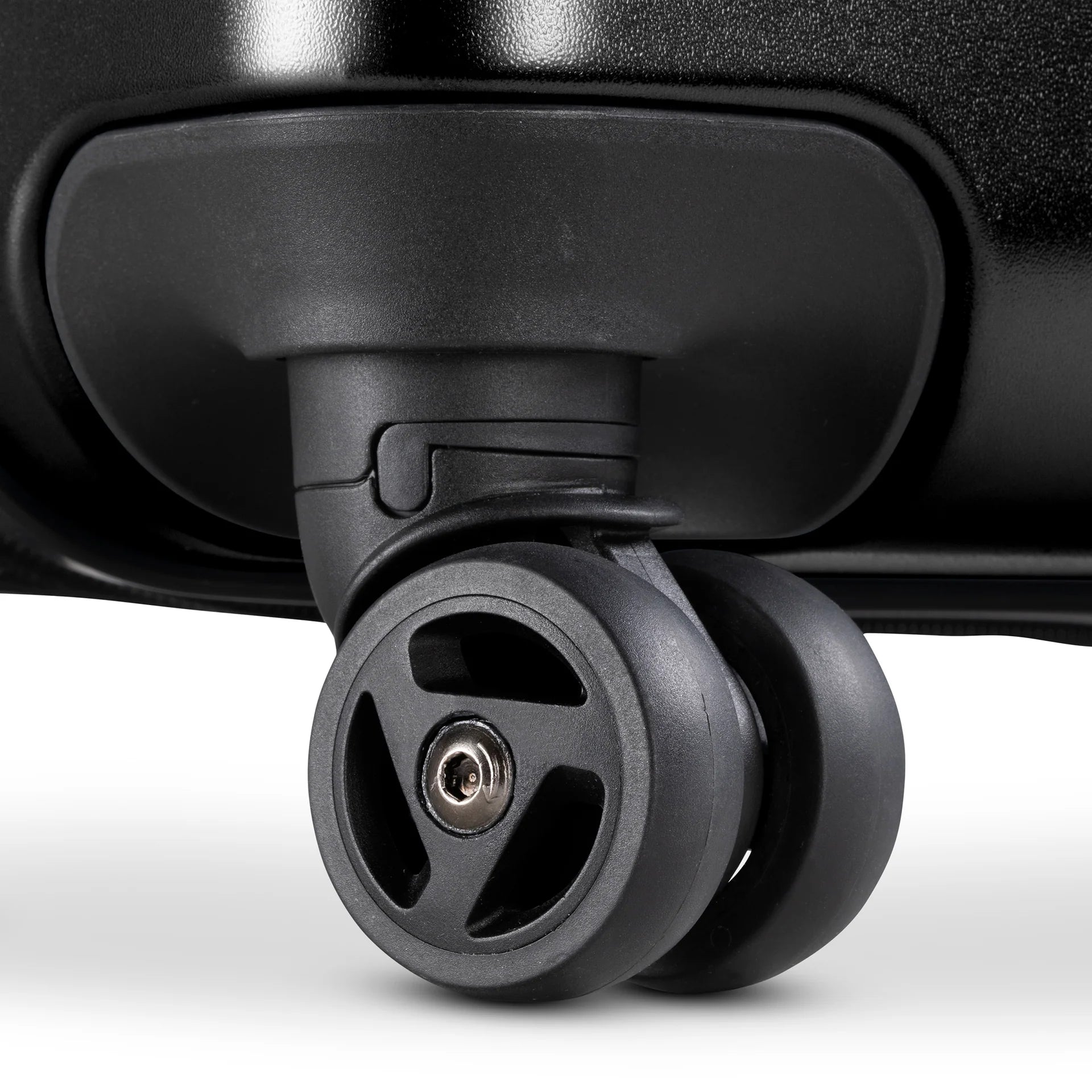 Ricardo Beverly Hills Cambria Hardside Expandable Spinner Medium 25"