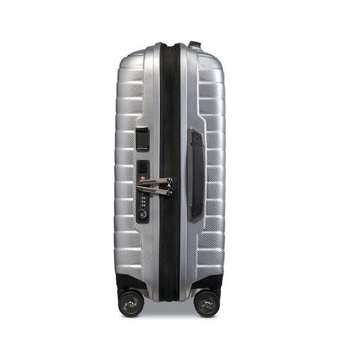 Proxis 22X14X9 Carry-On Spinner