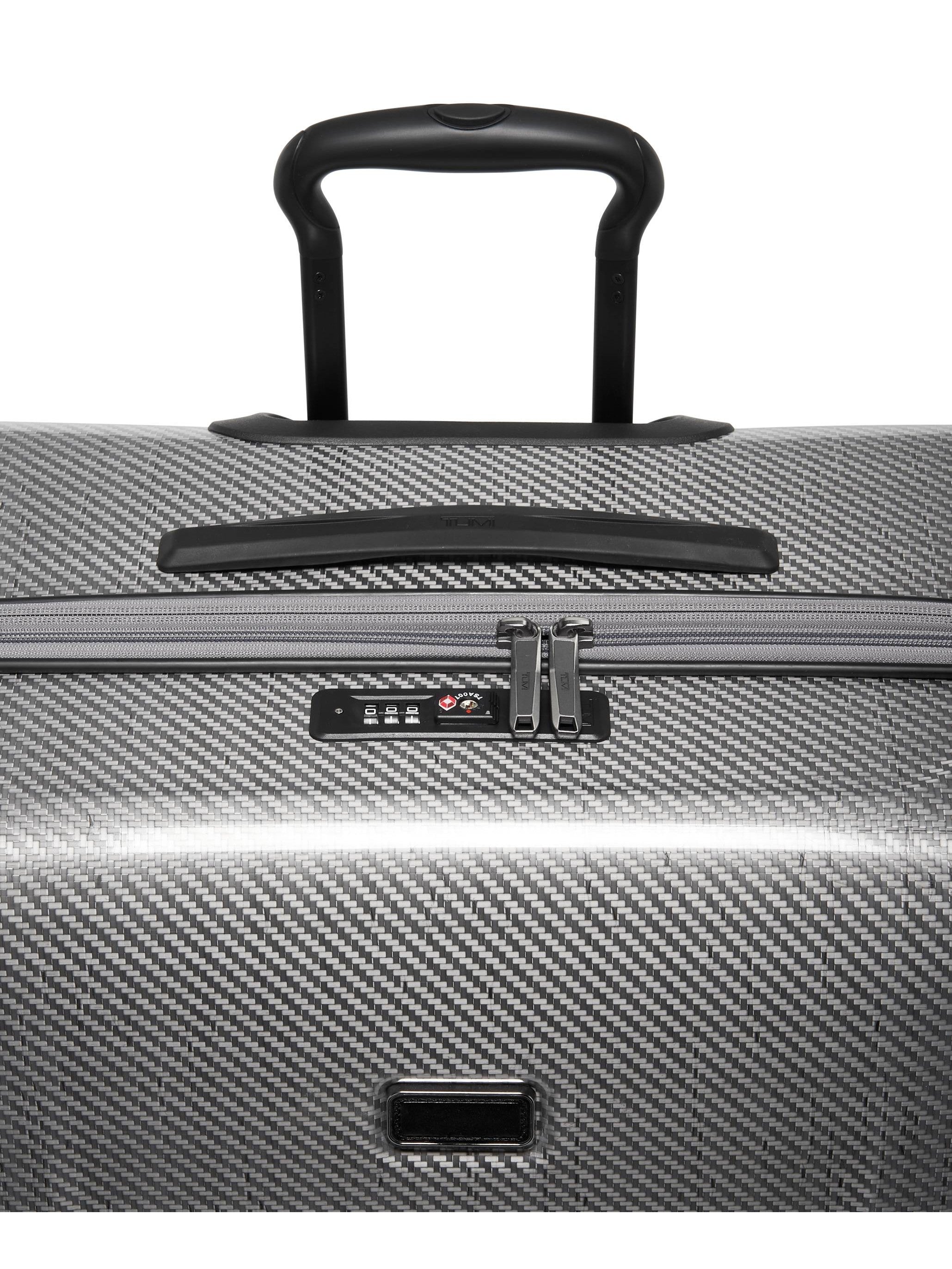 Estuche expandible de 4 ruedas para viajes extendidos Tegra Lite