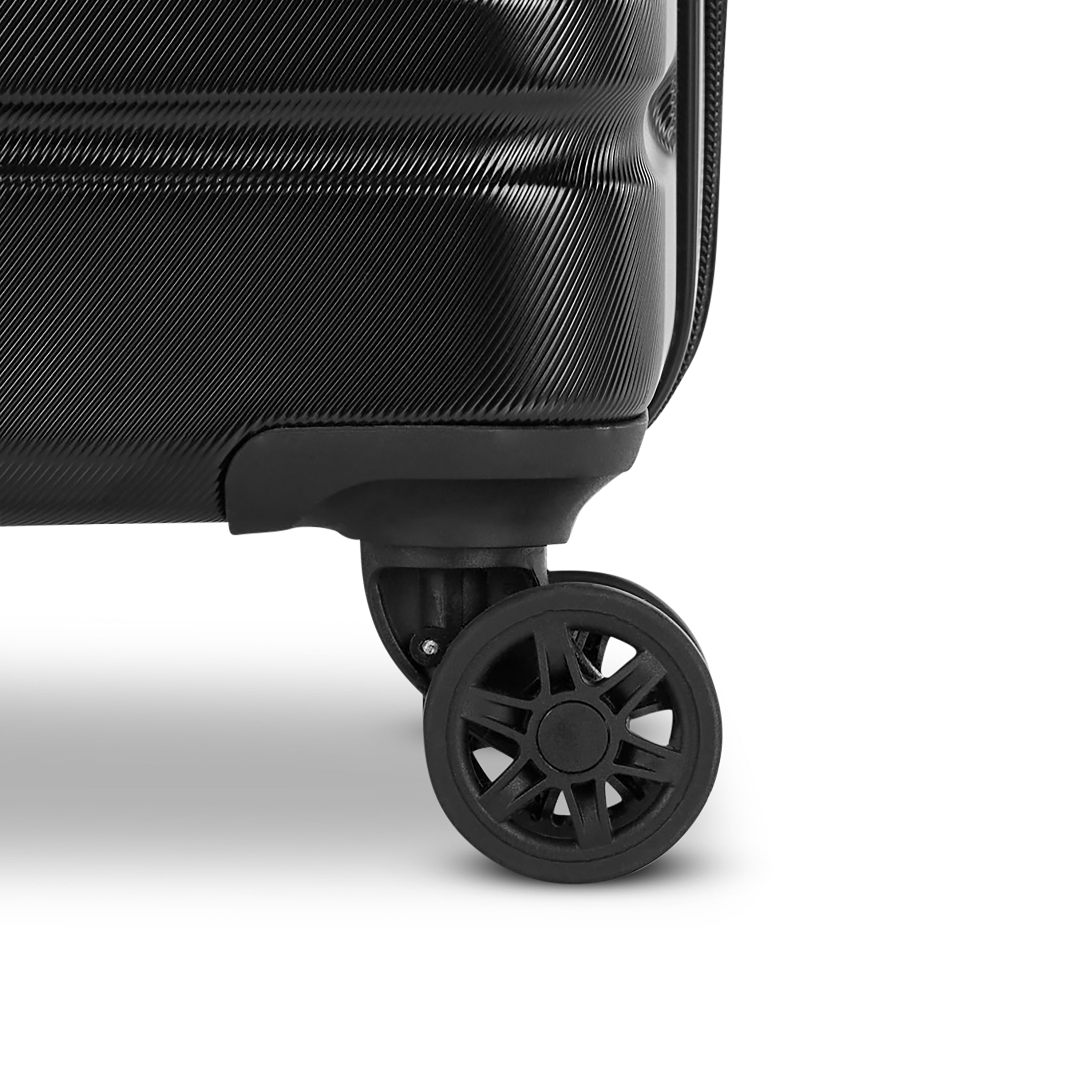 Samsonite Evolve SE Spinner Suitcase