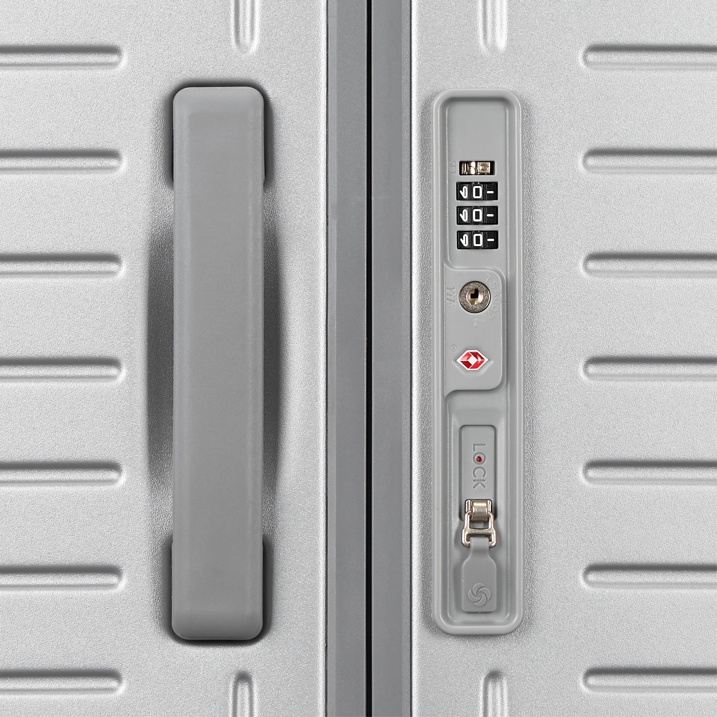 Samsonite Framelock Max Hardside Spinner