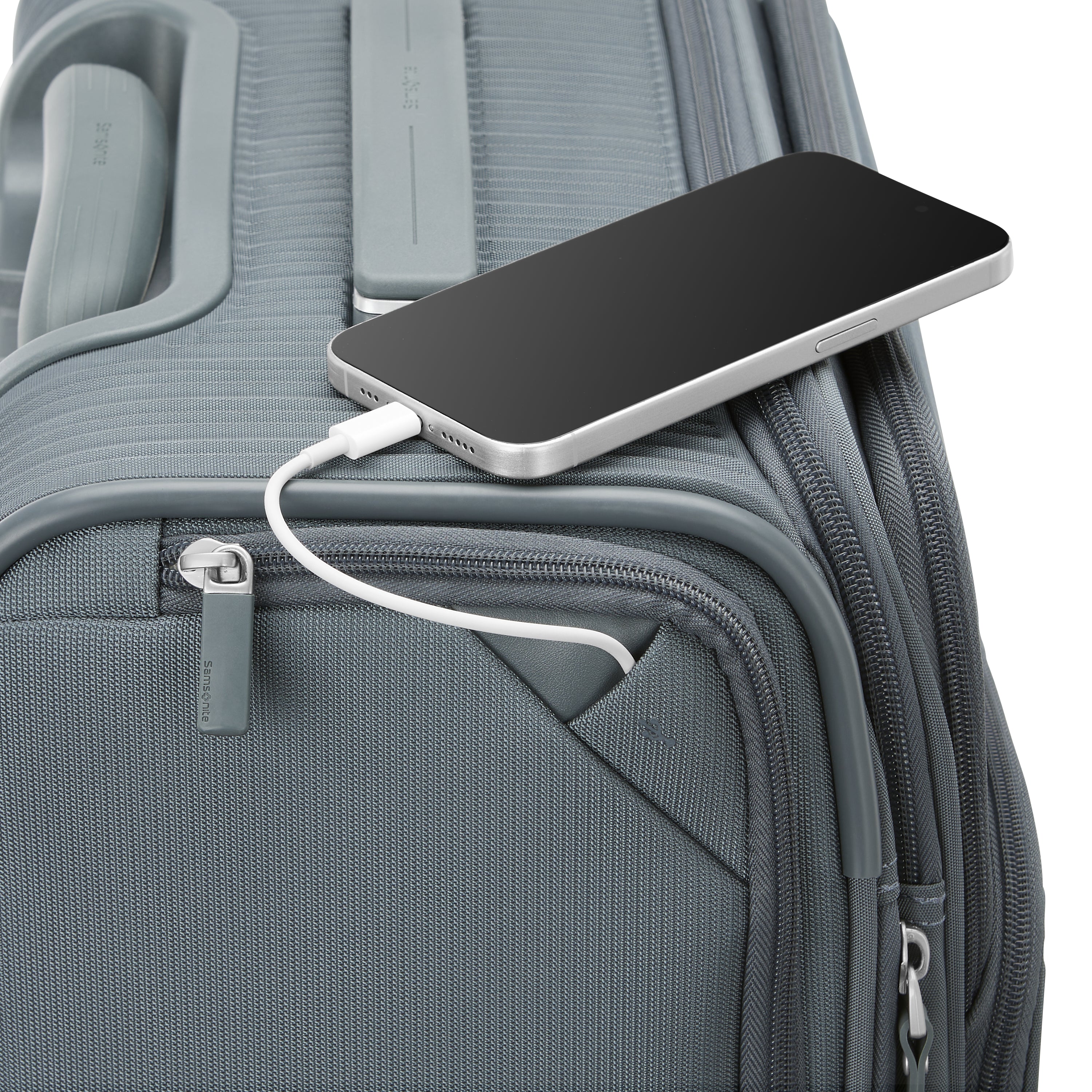 Samsonite Silhouette 18 Softside Spinner