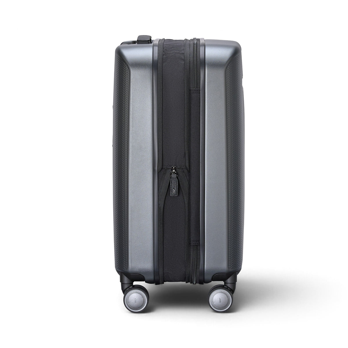 Hartmann Herringbone Hardside Global Expandable Spinner Carry-On - Black Herringbone