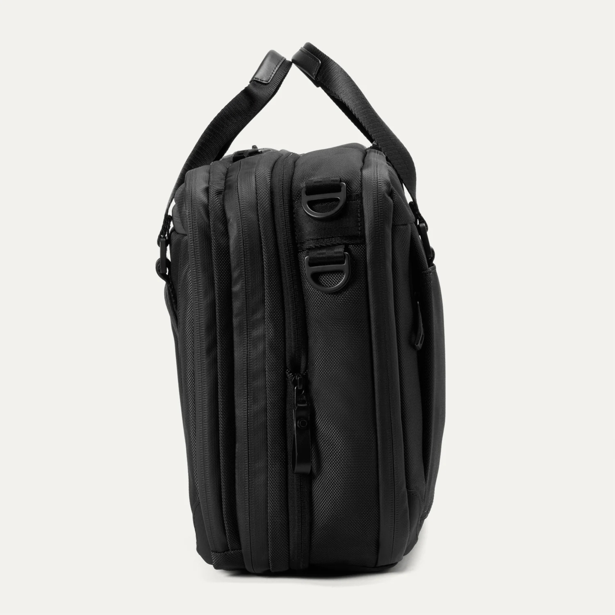 Travelpro Altitude Full Expansion Brief