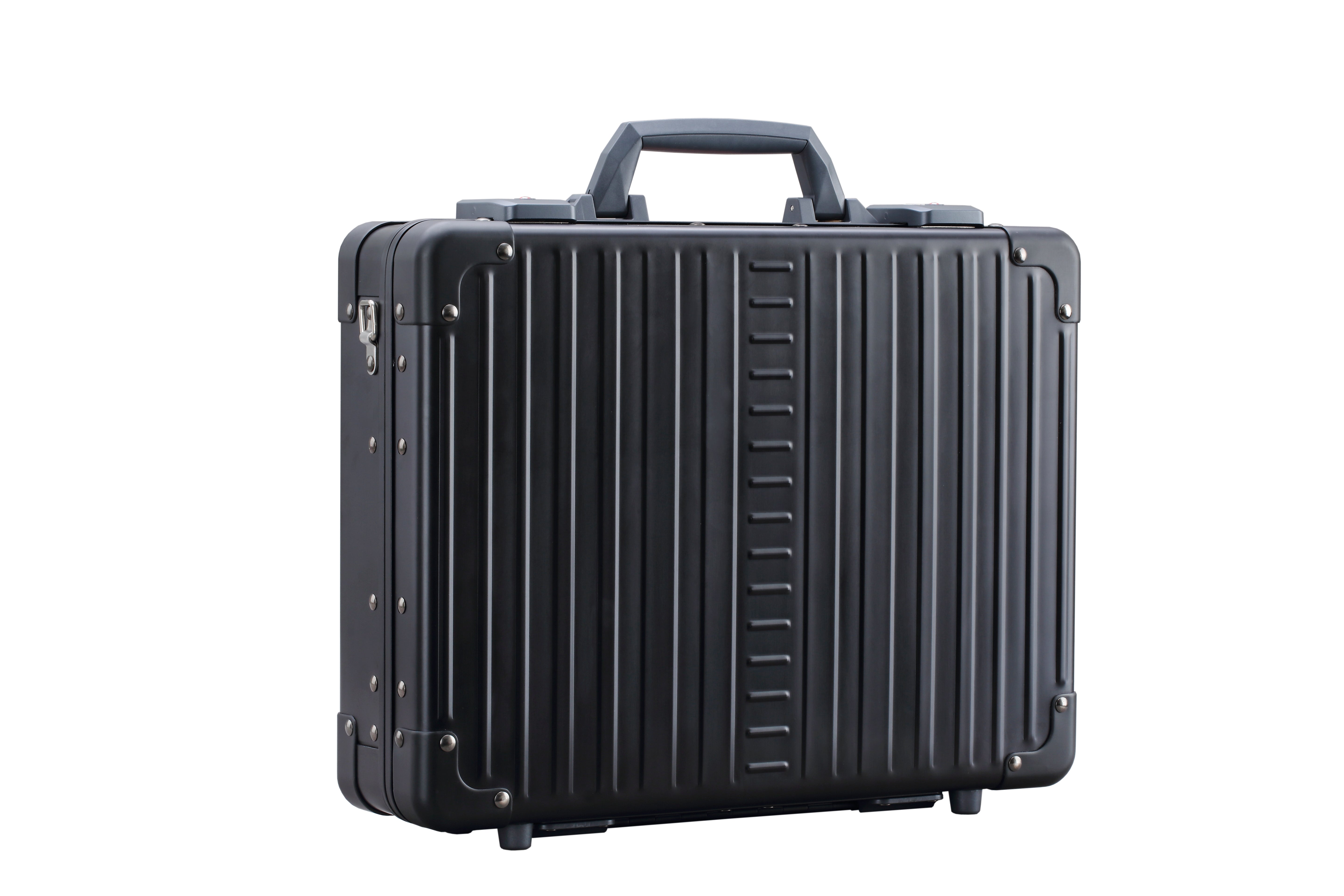 Aleon Business Attache Aluminum Hardside Business Briefcase 17"