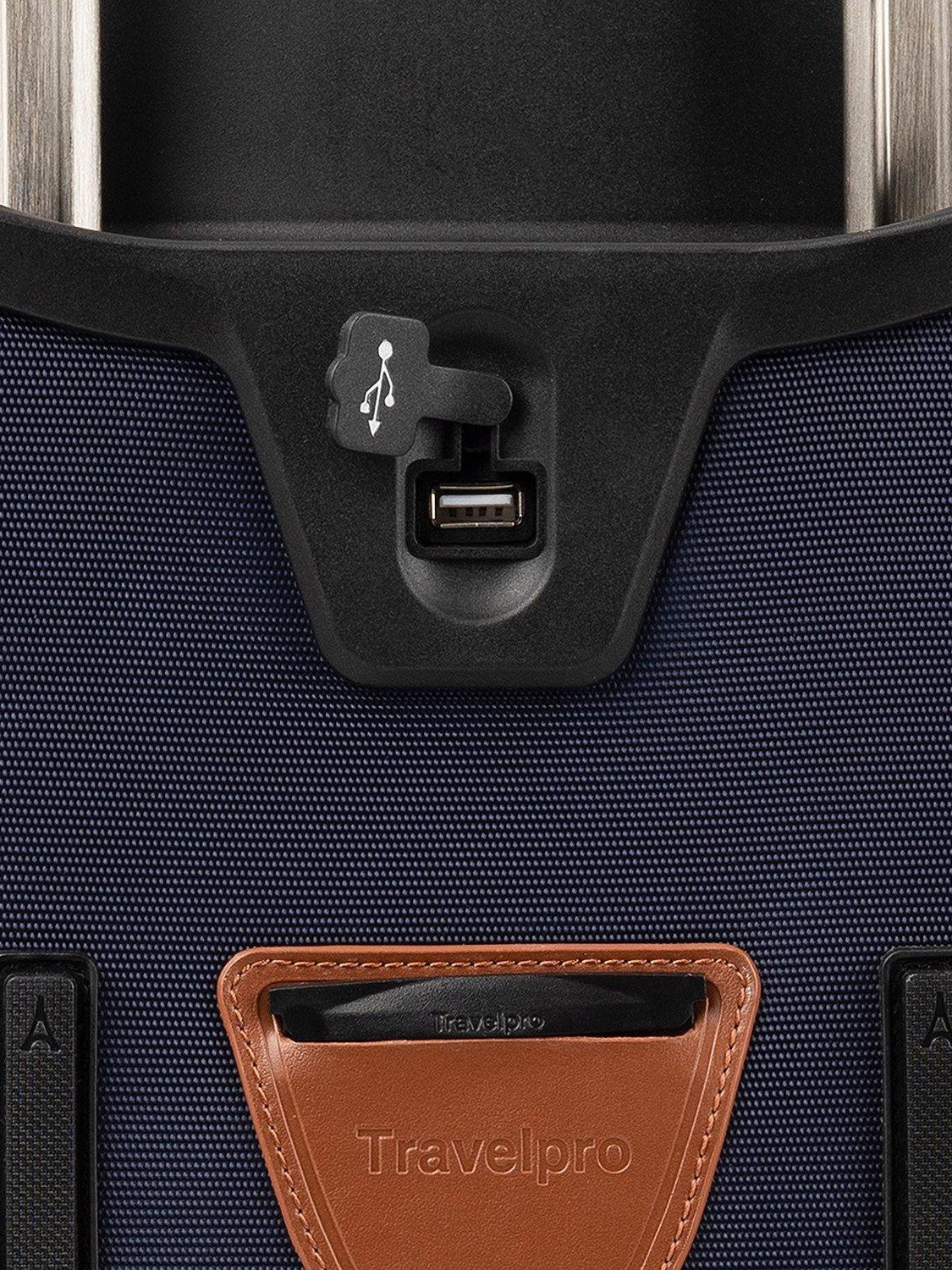 Travelpro Crew VersaPack Max Expandable Softside Spinner