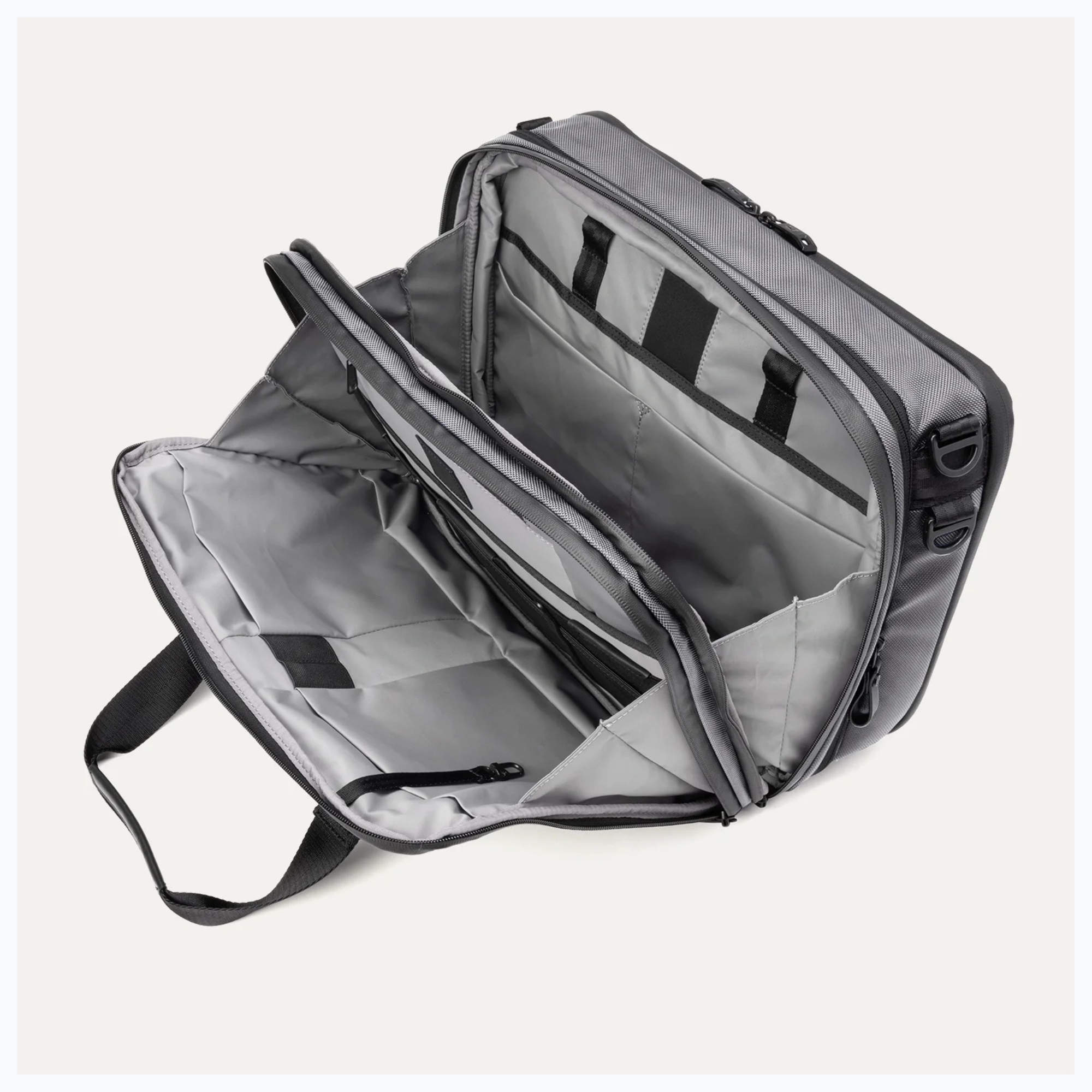 Travelpro Altitude Full Expansion Brief