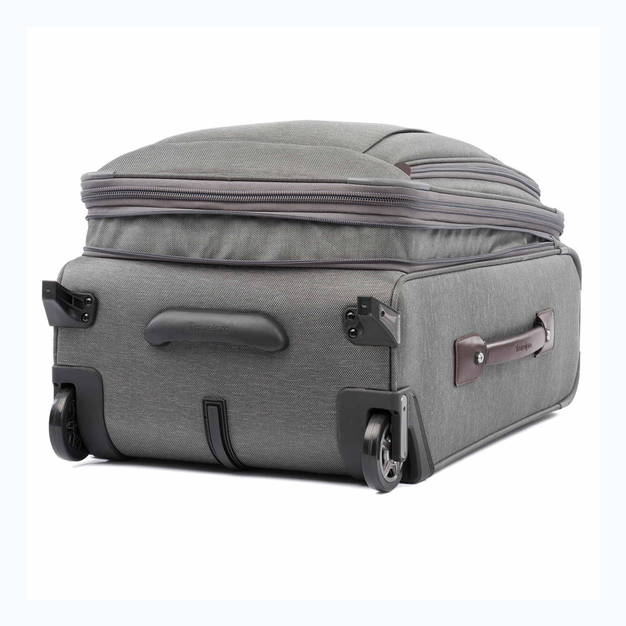 Travelpro Platinum Elite Expandable Carry-on Rollaboard