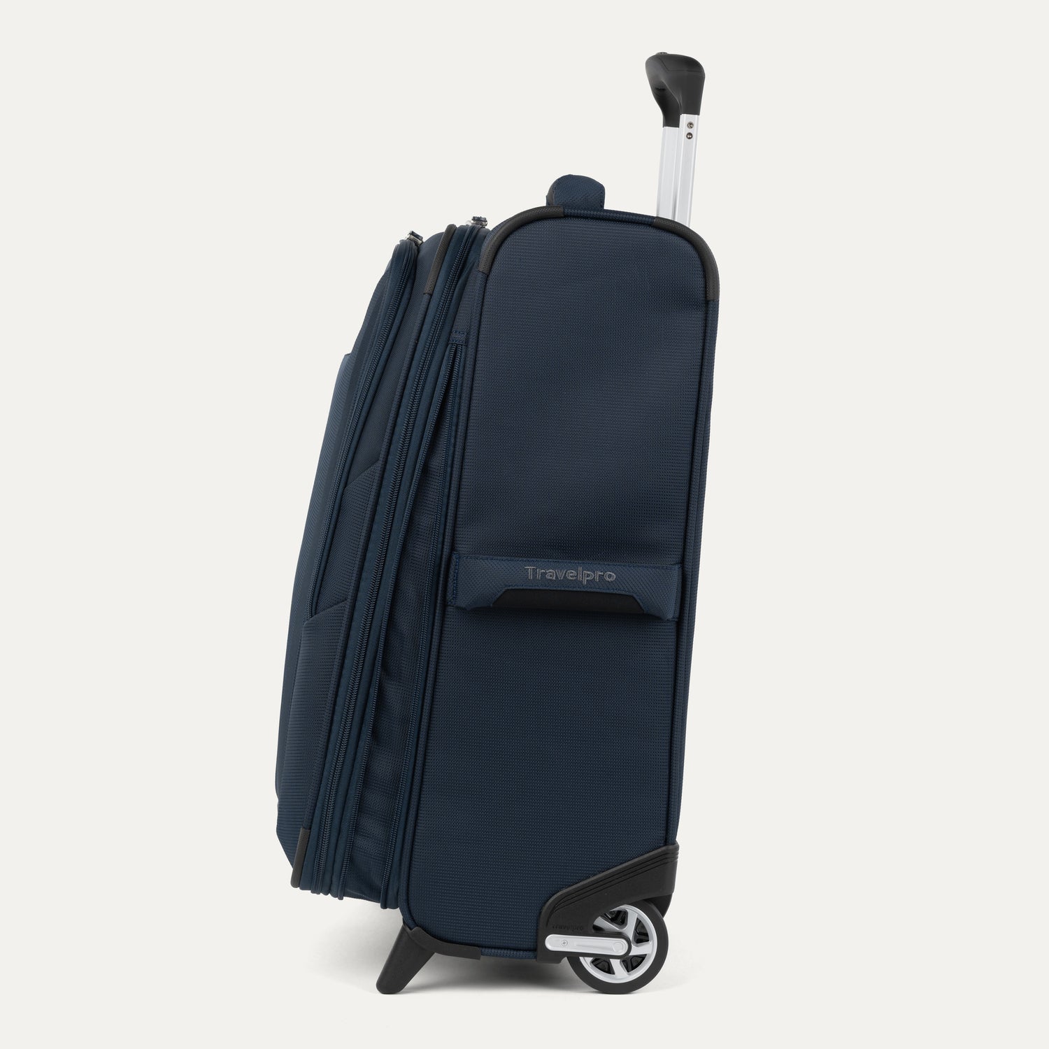 Travelpro Maxlite 5 Carry-On Expandable Rollaboard