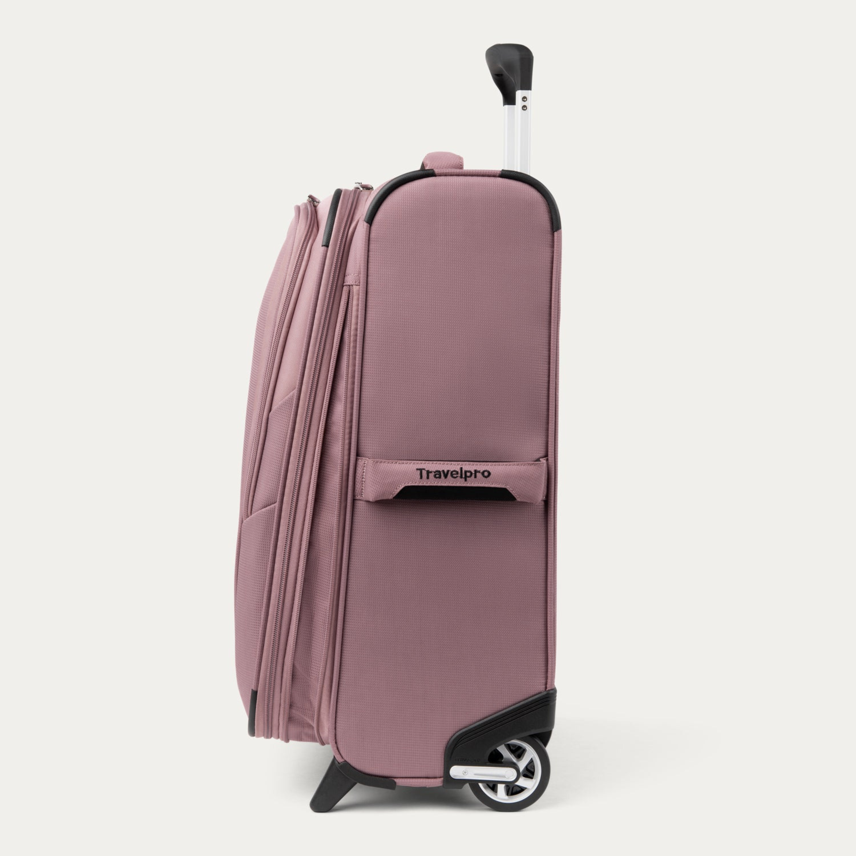 Travelpro Maxlite 5 Carry-On Expandable Rollaboard