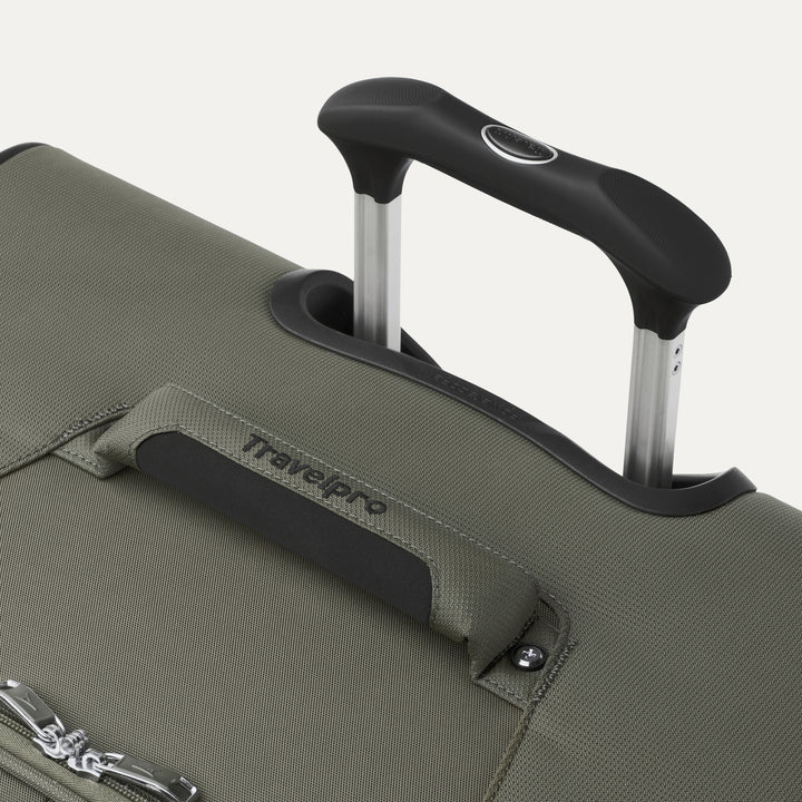 Travelpro Maxlite 5 Expandable Softside Spinner
