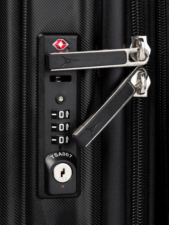 Travelpro Maxlite Air Expandable Hardside Spinner