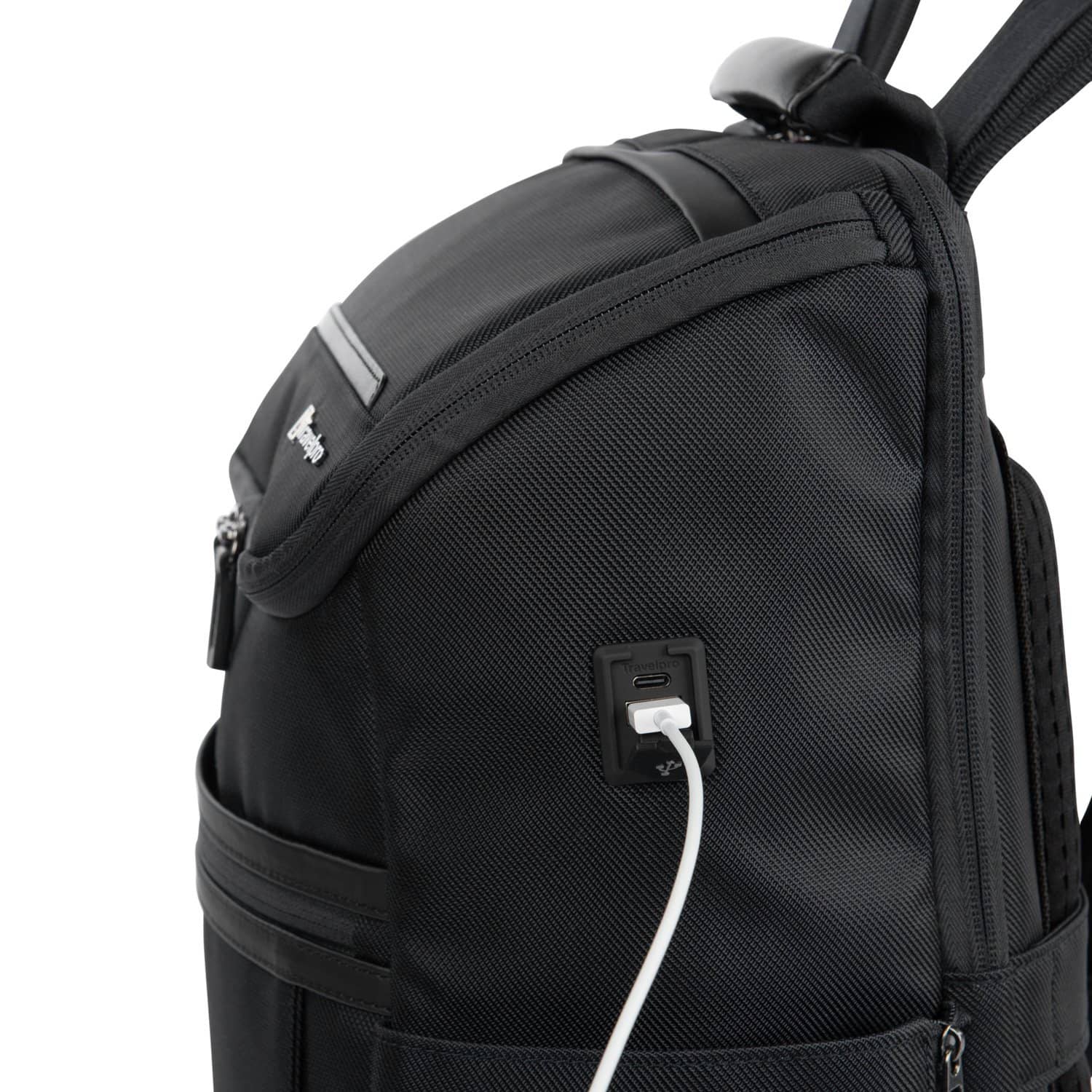 Travelpro Crew Executive Choice 3 medium backpack