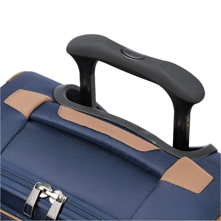 Maleta de mano compacta con ruedas Crew™ Classic