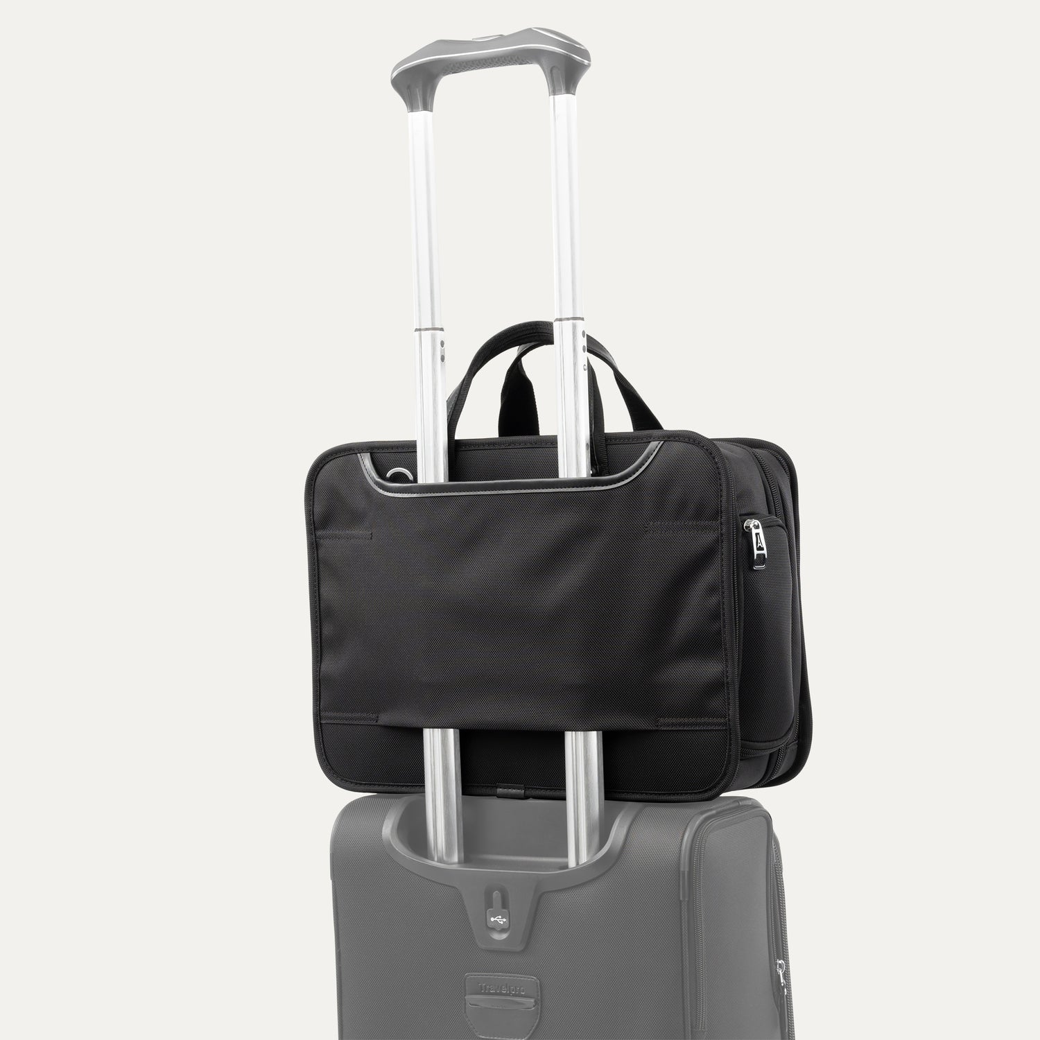 Travelpro Platinum Elite Expandable Business Brief