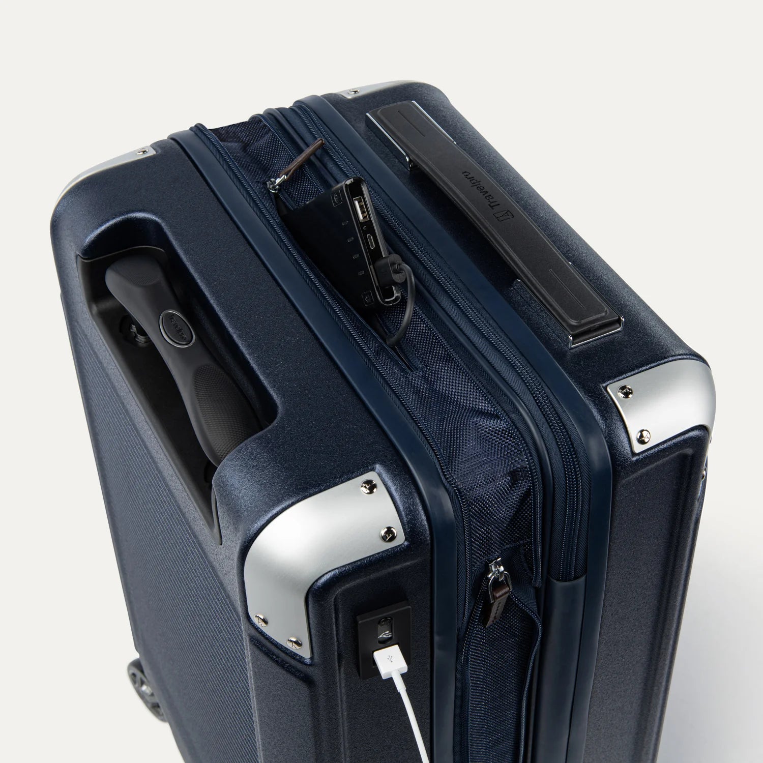 Travelpro Platinum Elite Hardside Spinner