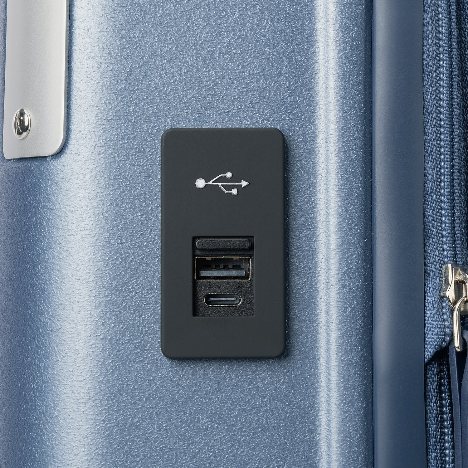 Travelpro Platinum Elite Hardside Expandable Spinner