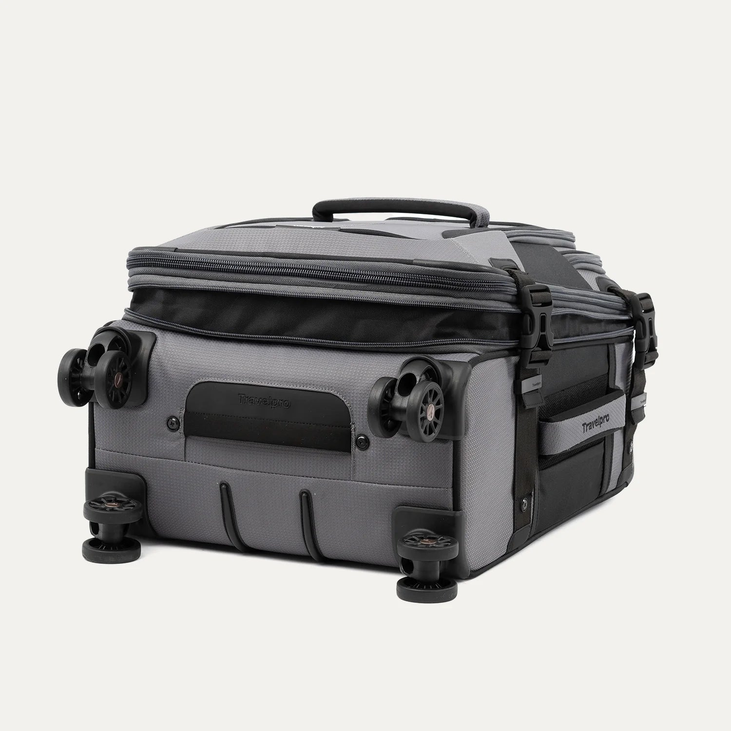 Travelpro Bold Expandable Softside Spinner