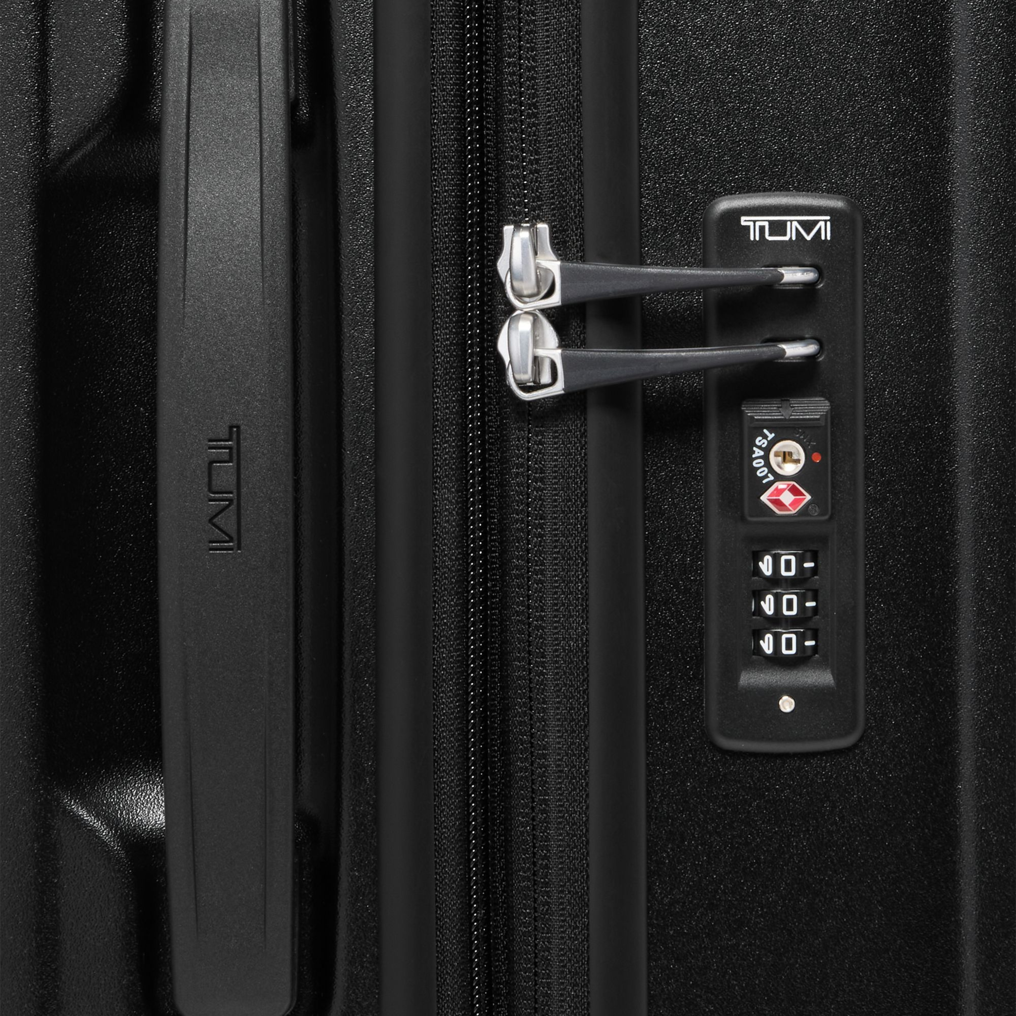 Tumi Ventra 19 Degree International Expandable 4 Wheeled Carry-On Black