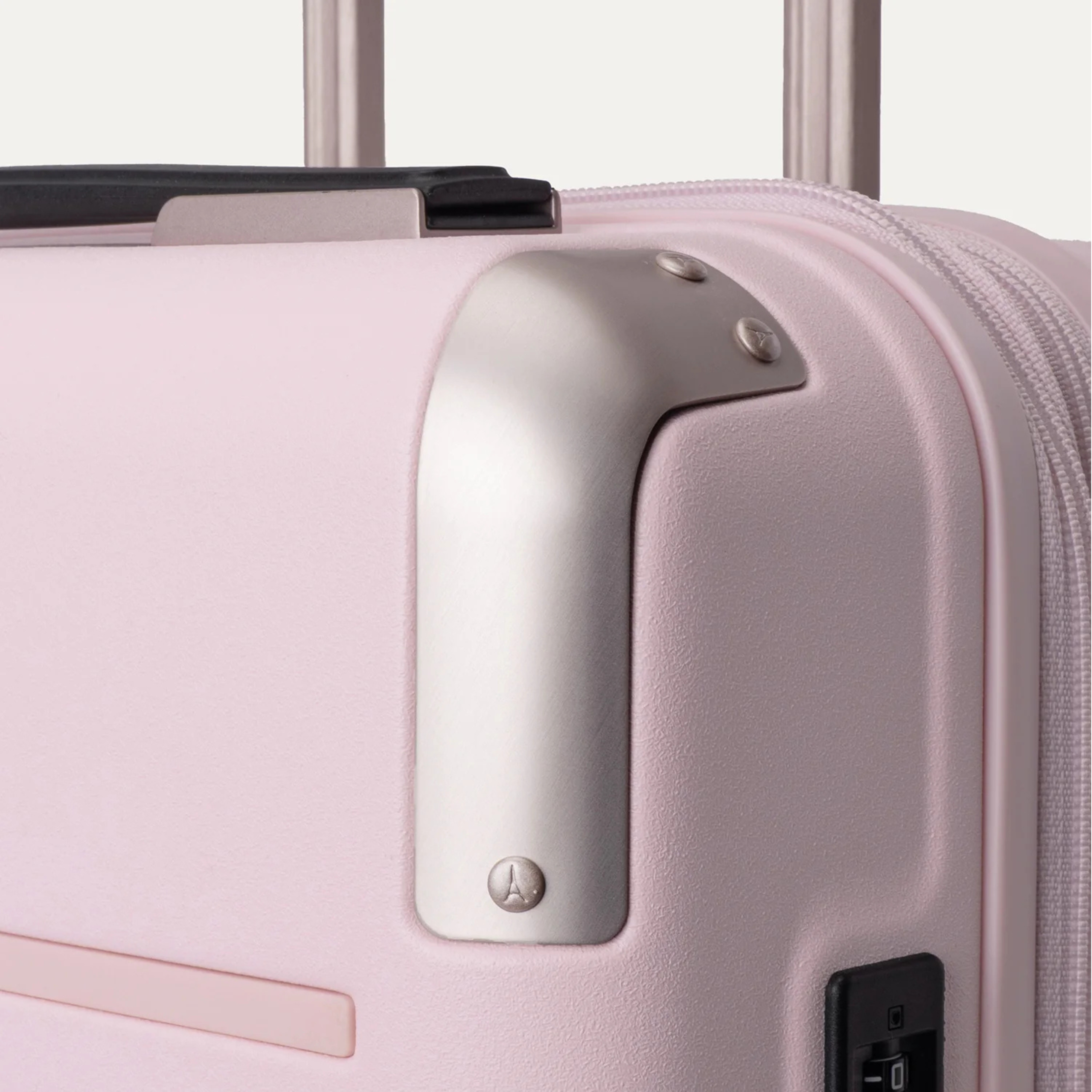 Travelpro Platinum Elite Hardside Expandable Spinner
