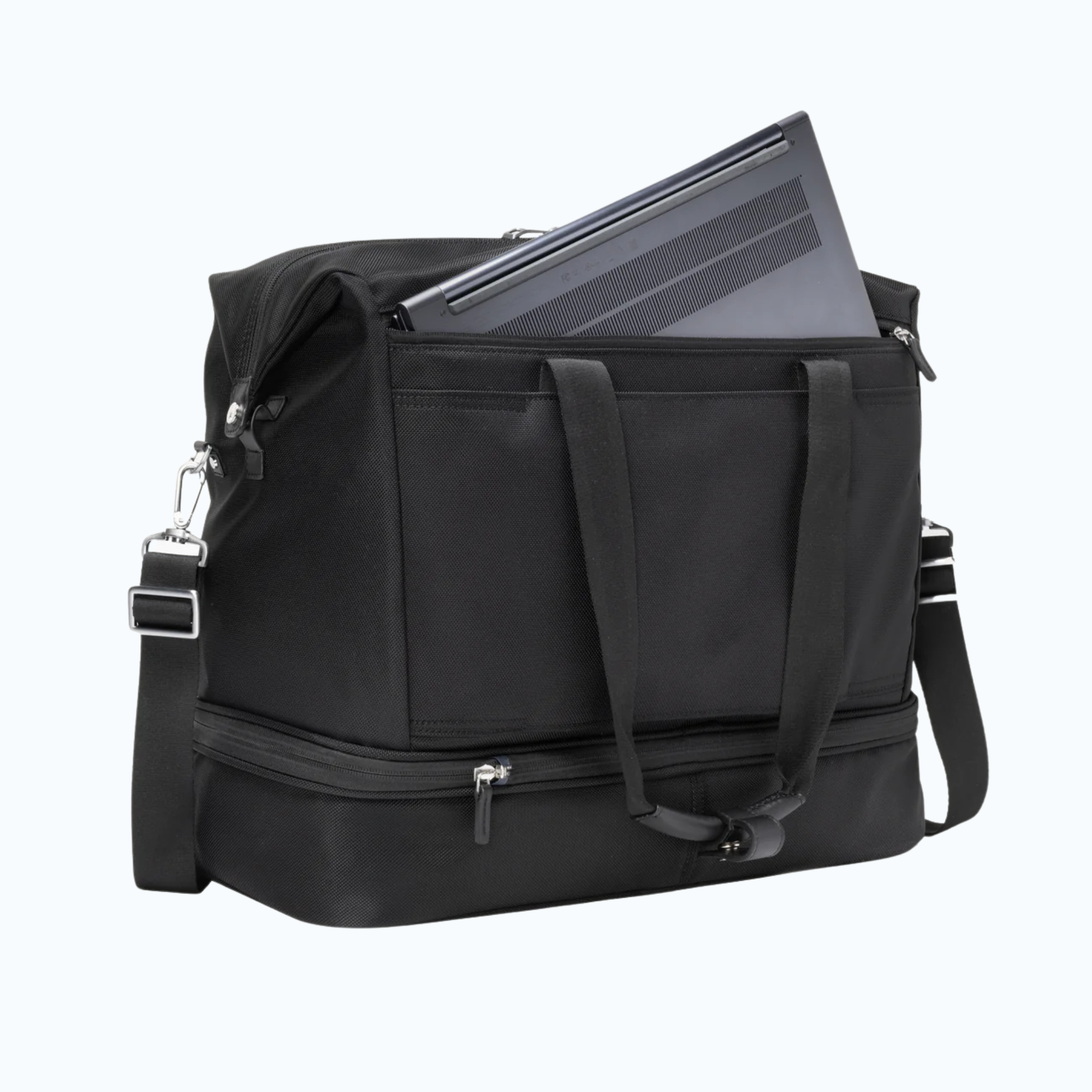 Travelpro Platinum Elite Drop-Bottom Weekender