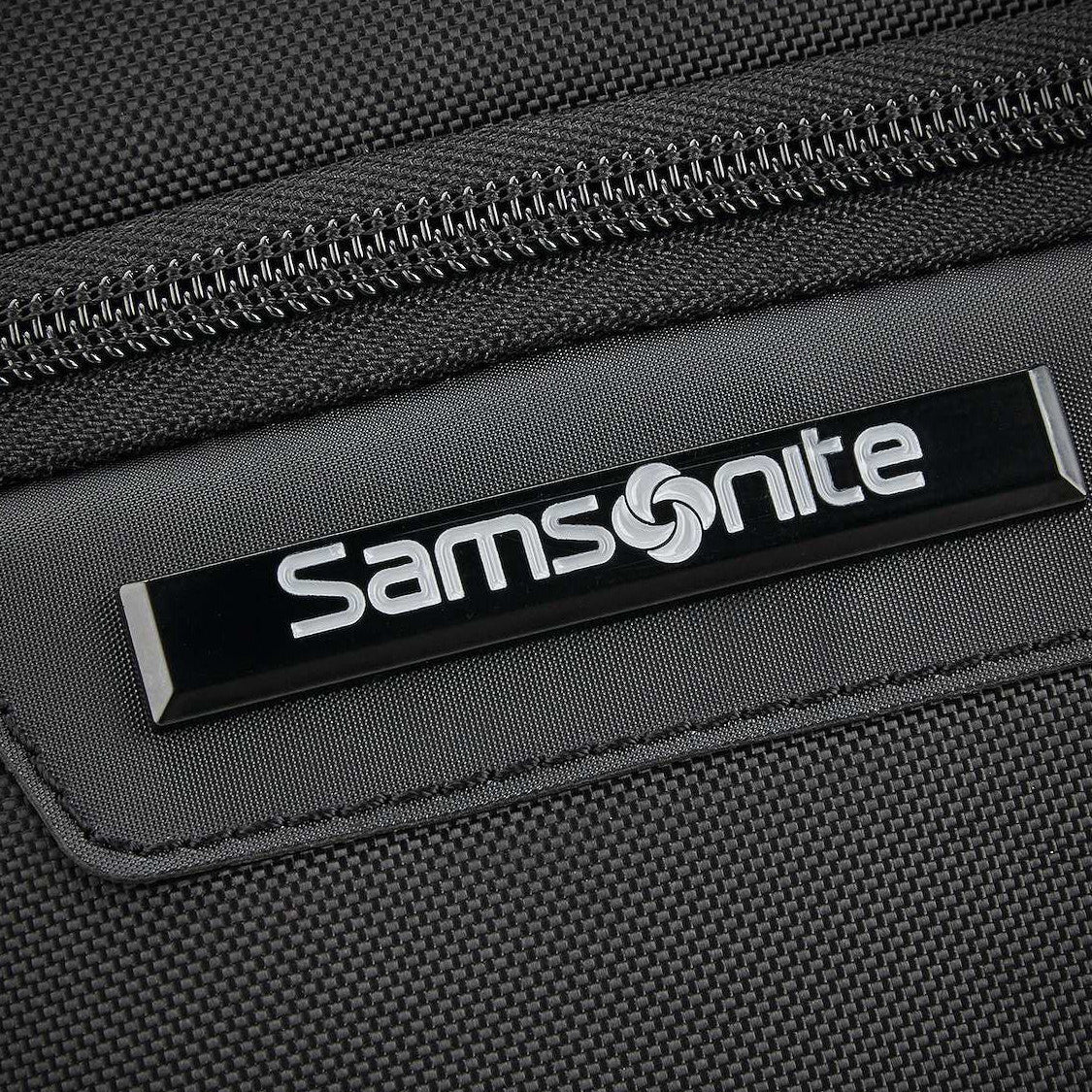 Maletín Business 2.0 Classic de 2 compartimentos y 17"