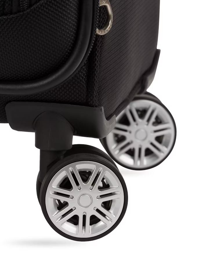 Swissgear 7768 Expandable Spinner Medium Luggage 24"