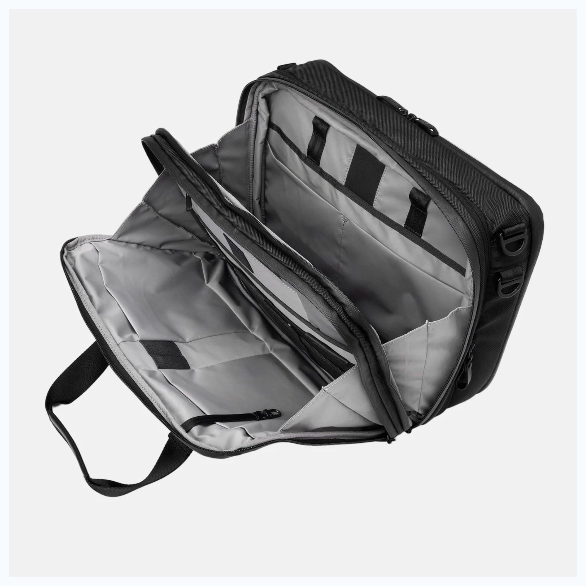 Travelpro Altitude Full Expansion Brief