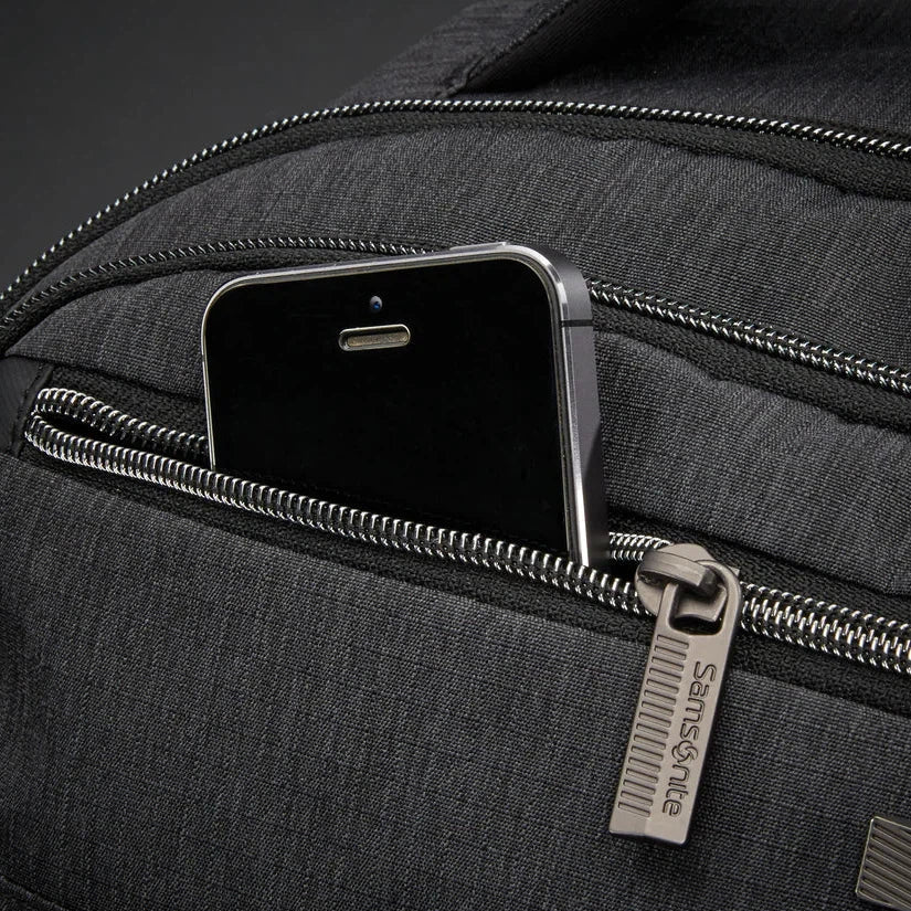 Mochila moderna y utilitaria de doble tiro