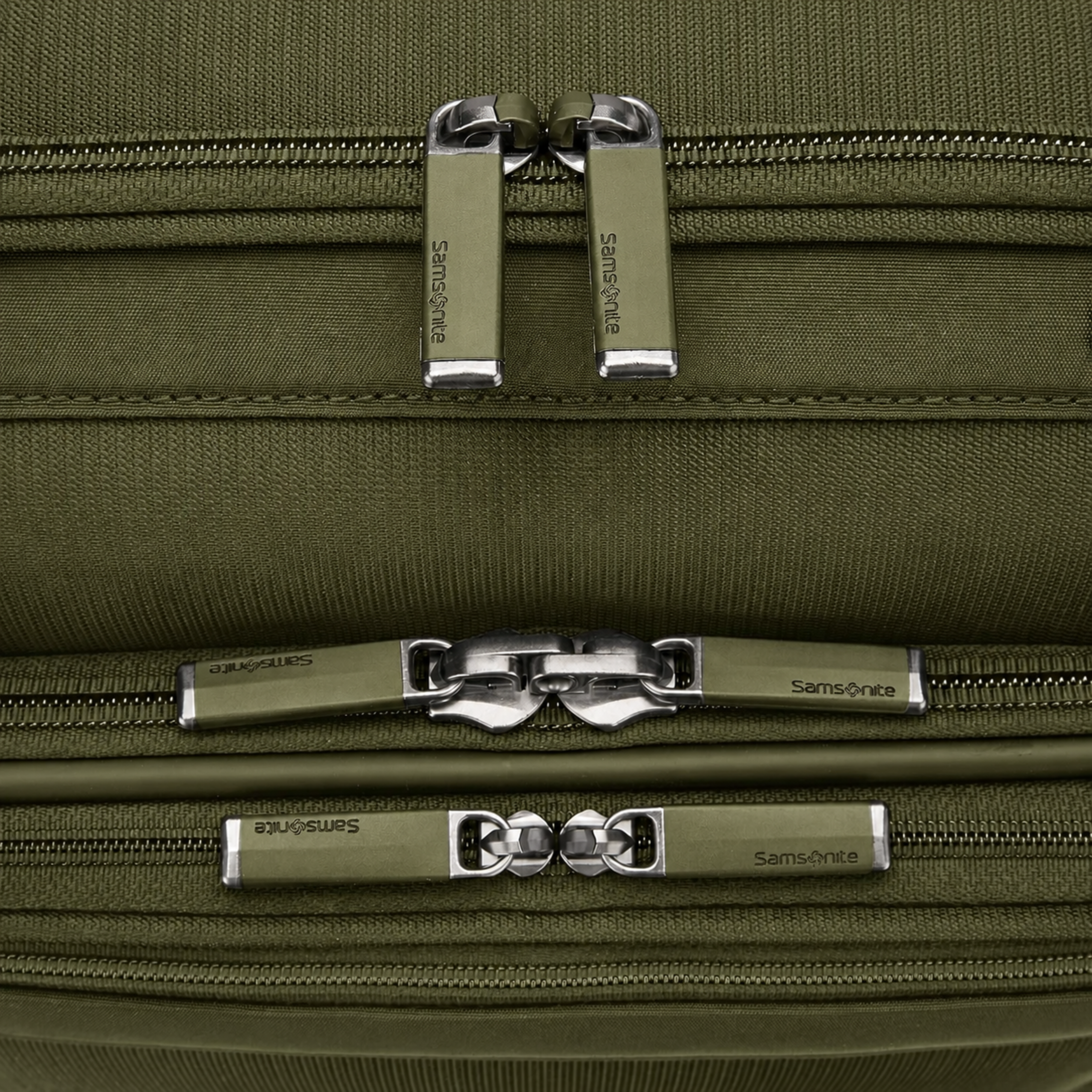 Samsonite Lineate Softside Expandable Carry-On Spinner