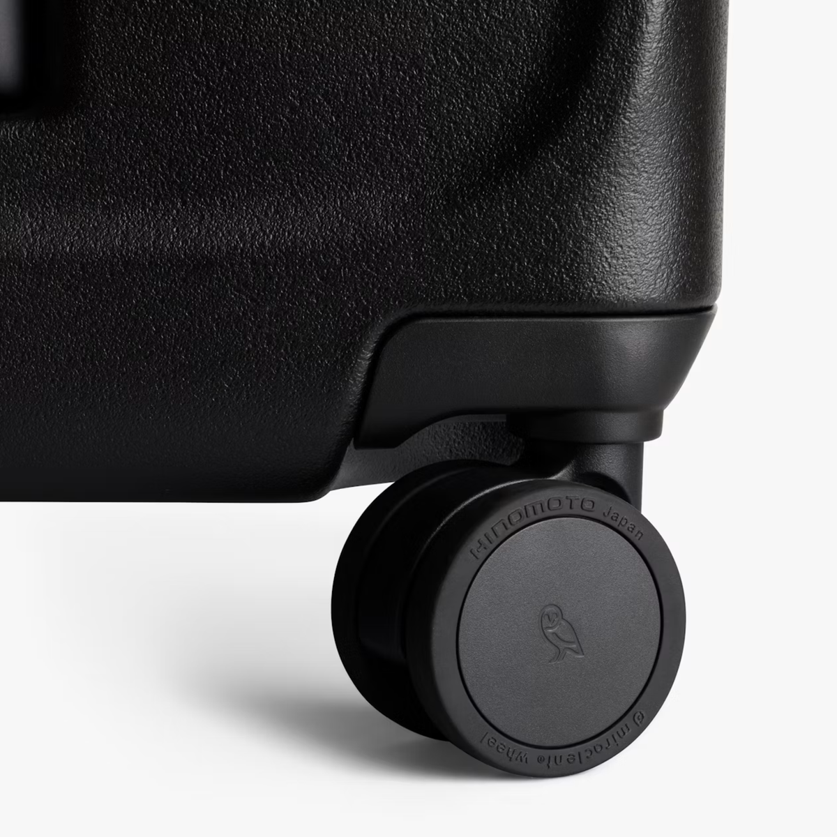Bellroy Transit Check-In Large
