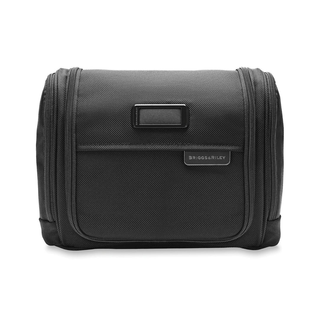 deluxe travel toiletry bag Briggs & Riley Baseline Deluxe Hangable Kit