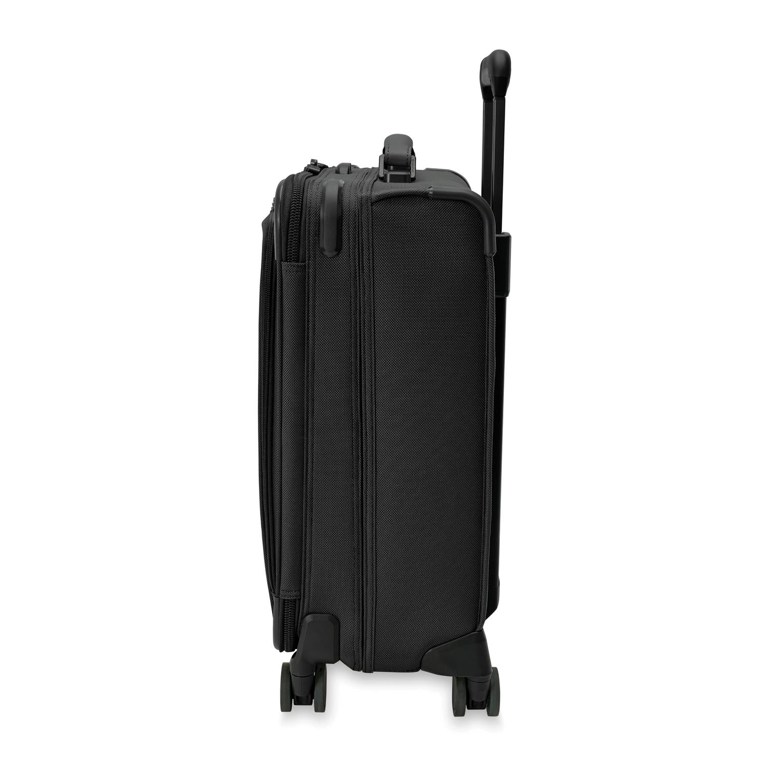 Briggs & Riley Baseline Expandable Spinner