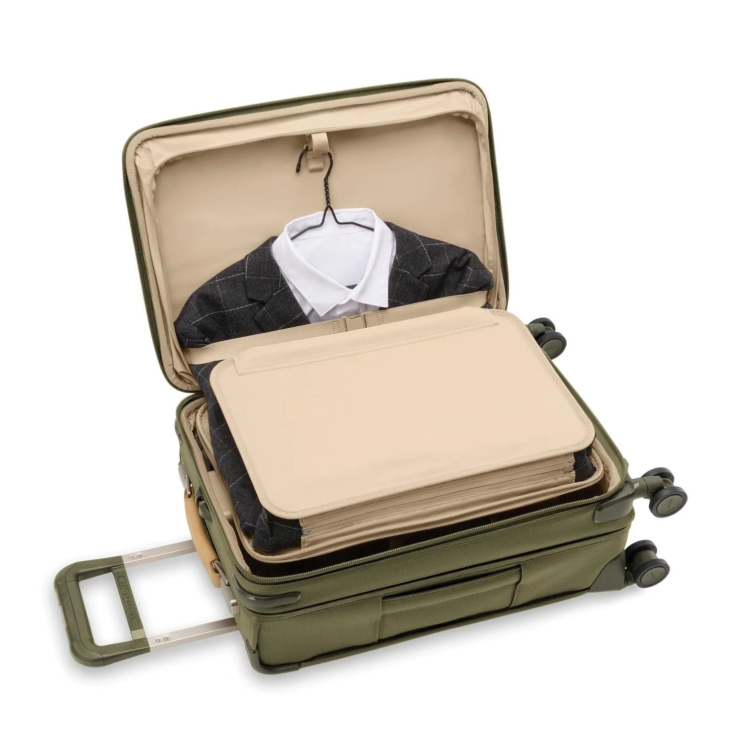 Briggs & Riley Baseline Expandable Spinner