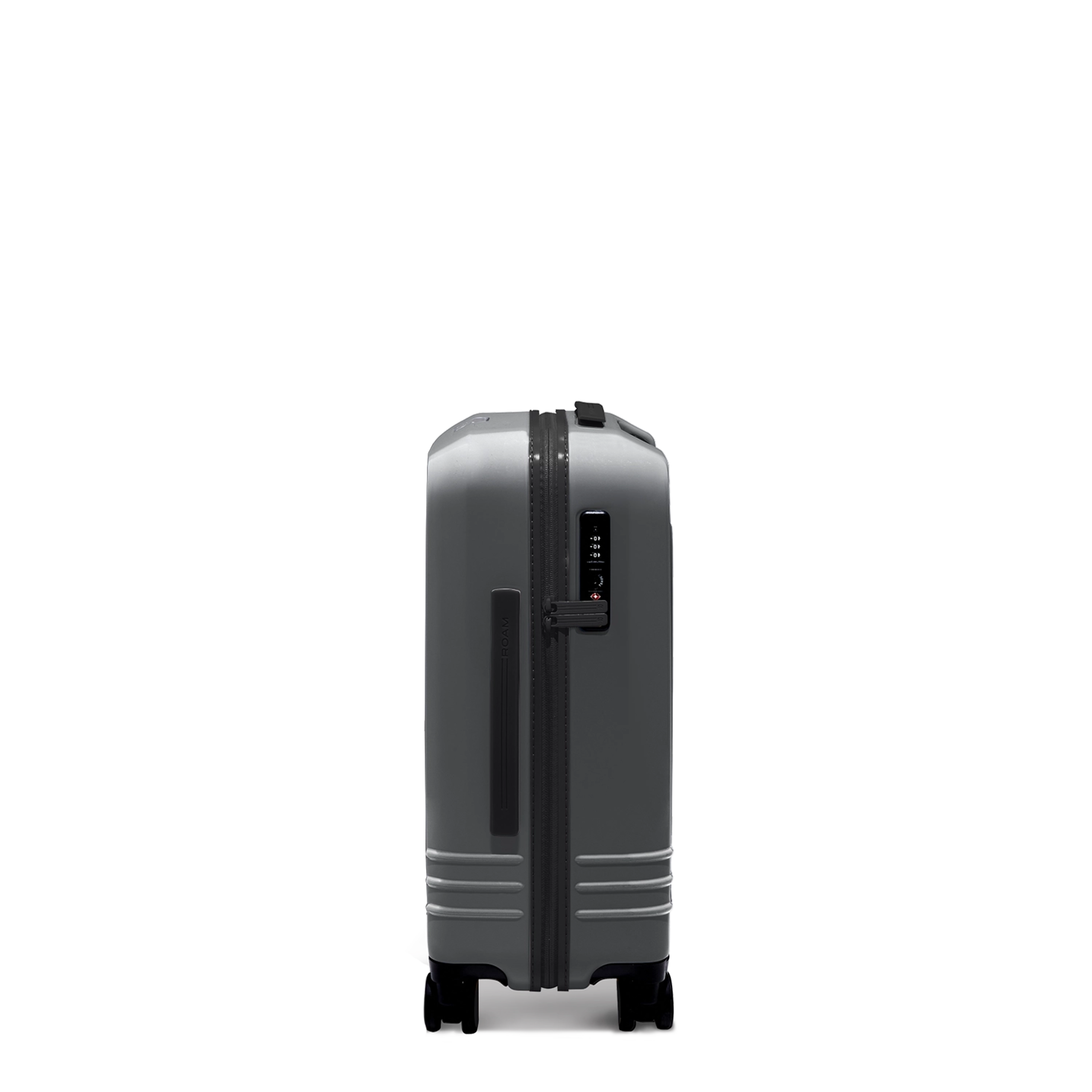 Roam Designer Collection Carry-On 22"