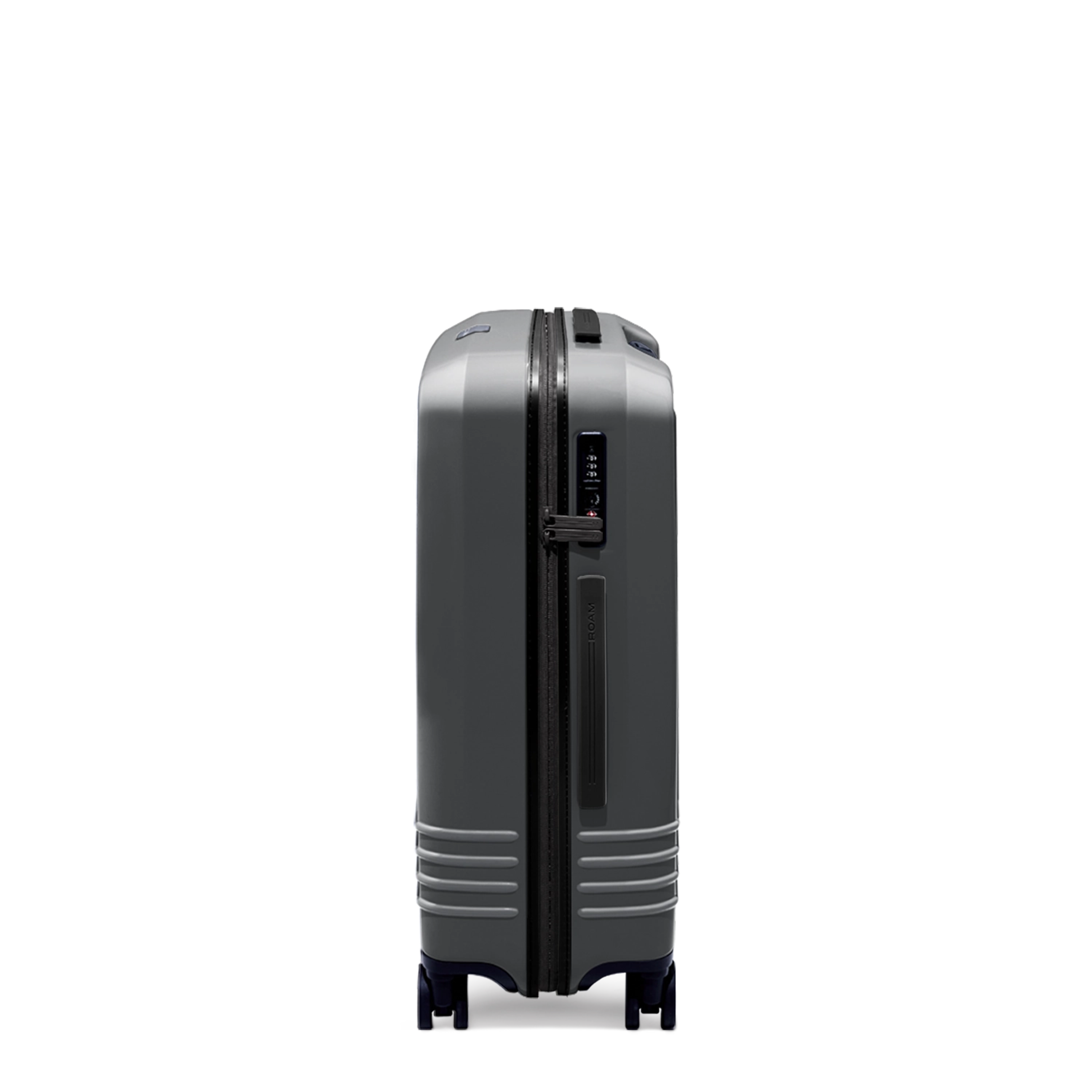 Roam Designer Collection Check-In 26"