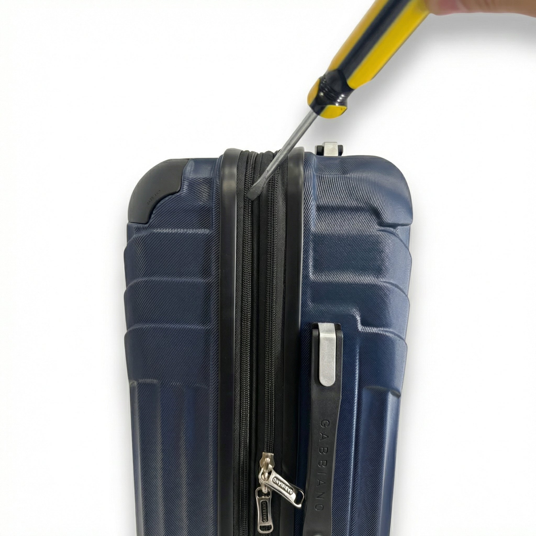 Gabbiano Legend 22" Expandable Carry-On 8 Wheel Spinner Luggage