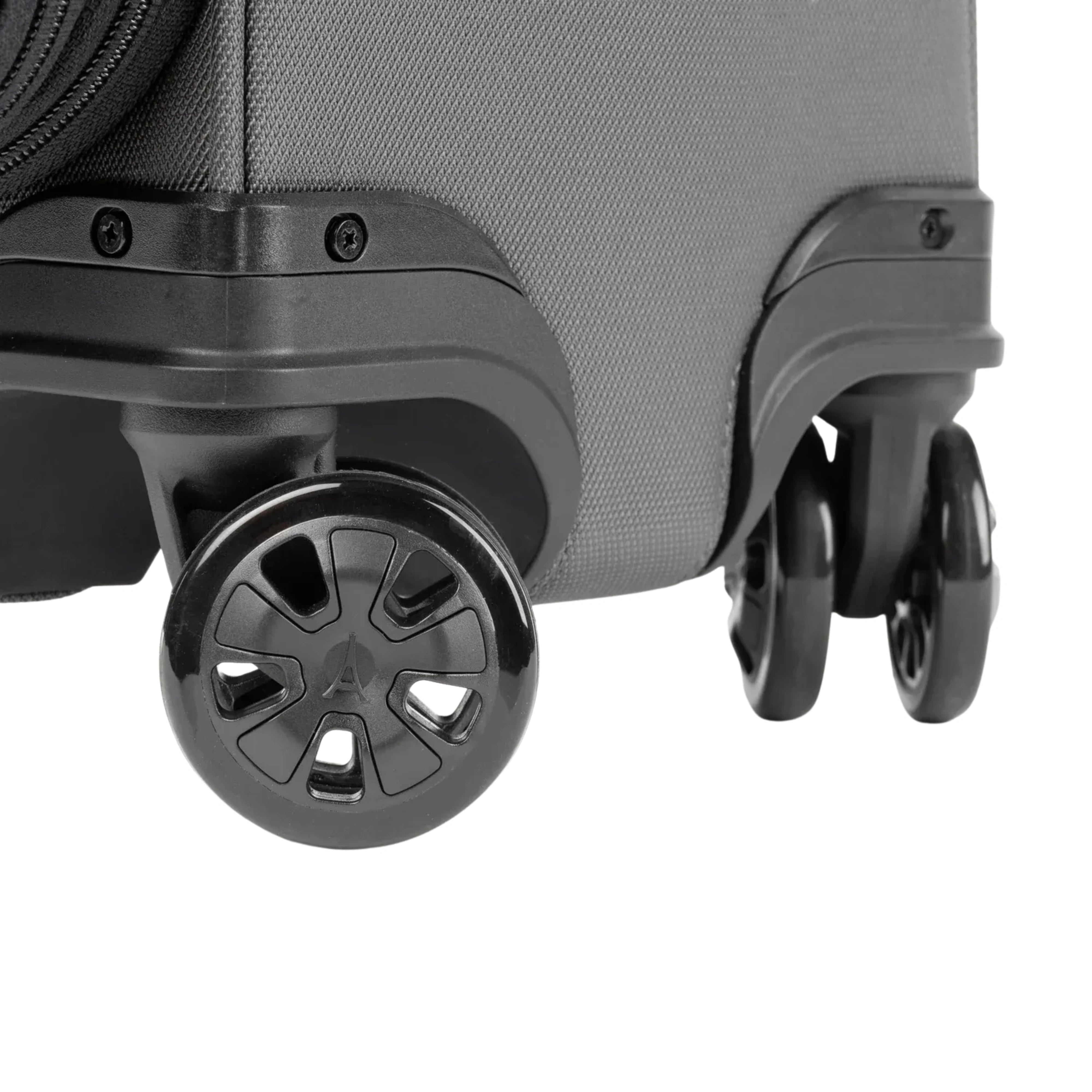 Travelpro Crew Classic Softside Spinner