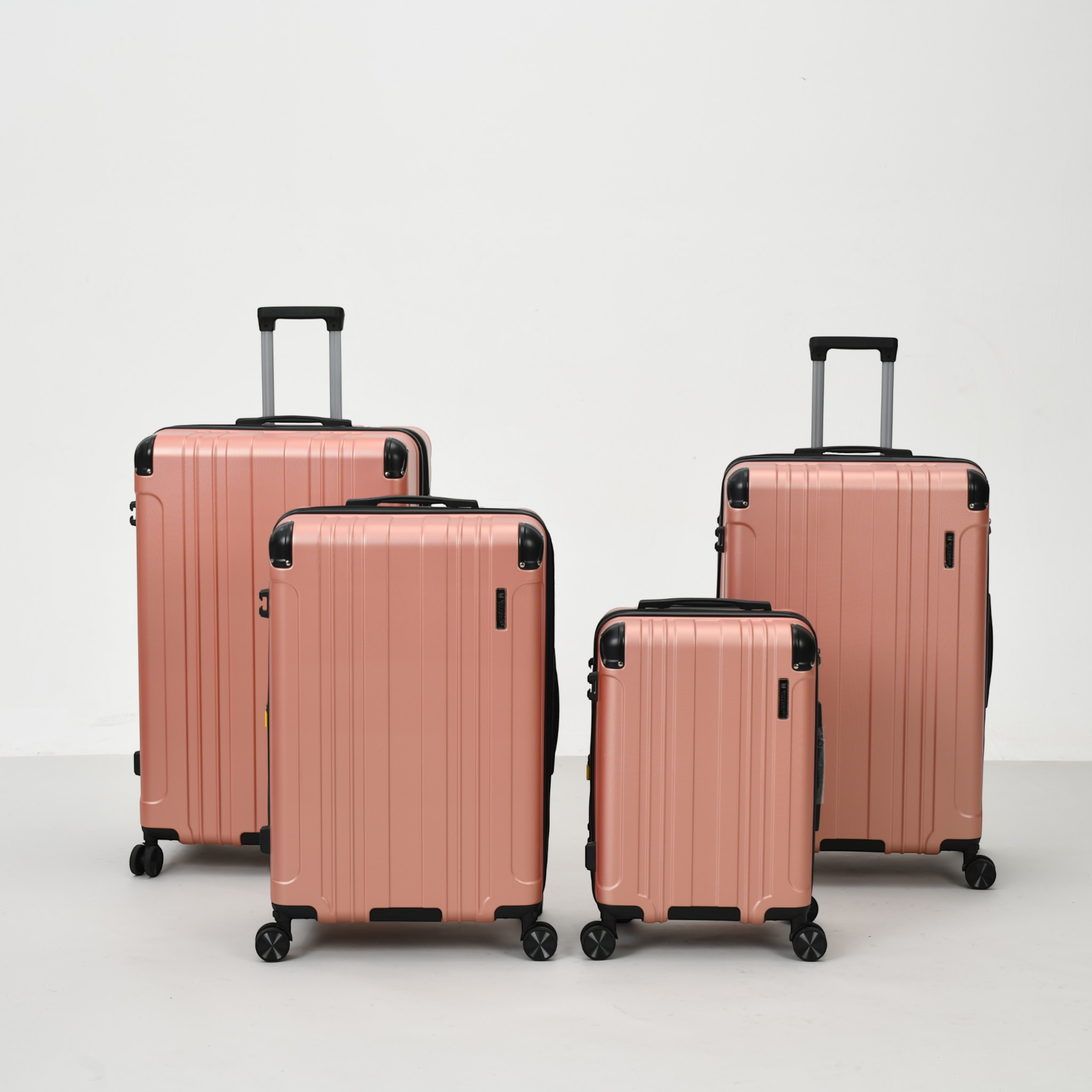 Vittorio Rome Hardshell Luggage - 4 Pc Set