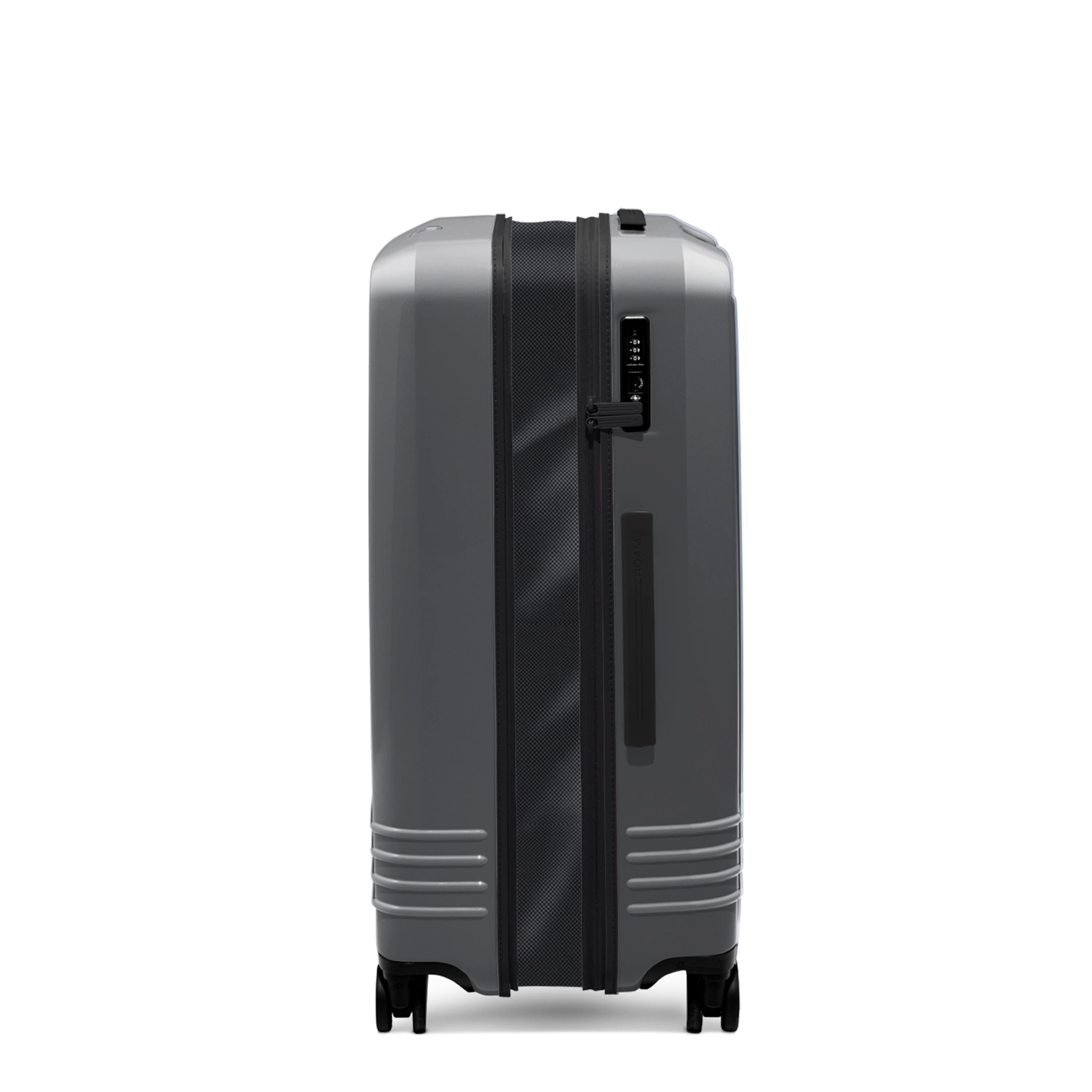 Roam Designer Collection Large Check-in Expandable 30"