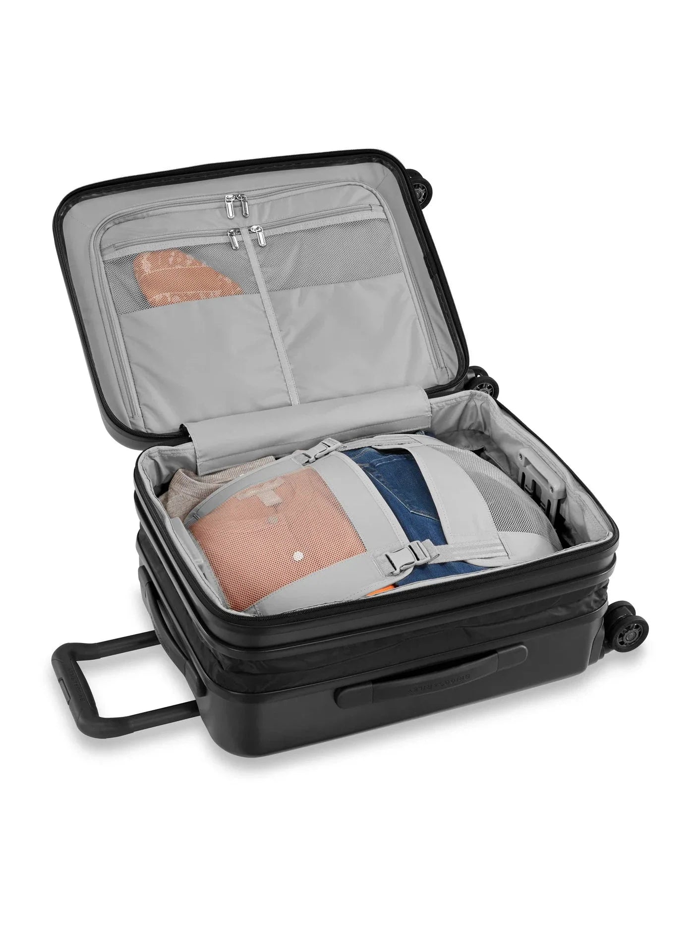 Briggs & Riley Sympatico International Expandable Spinner