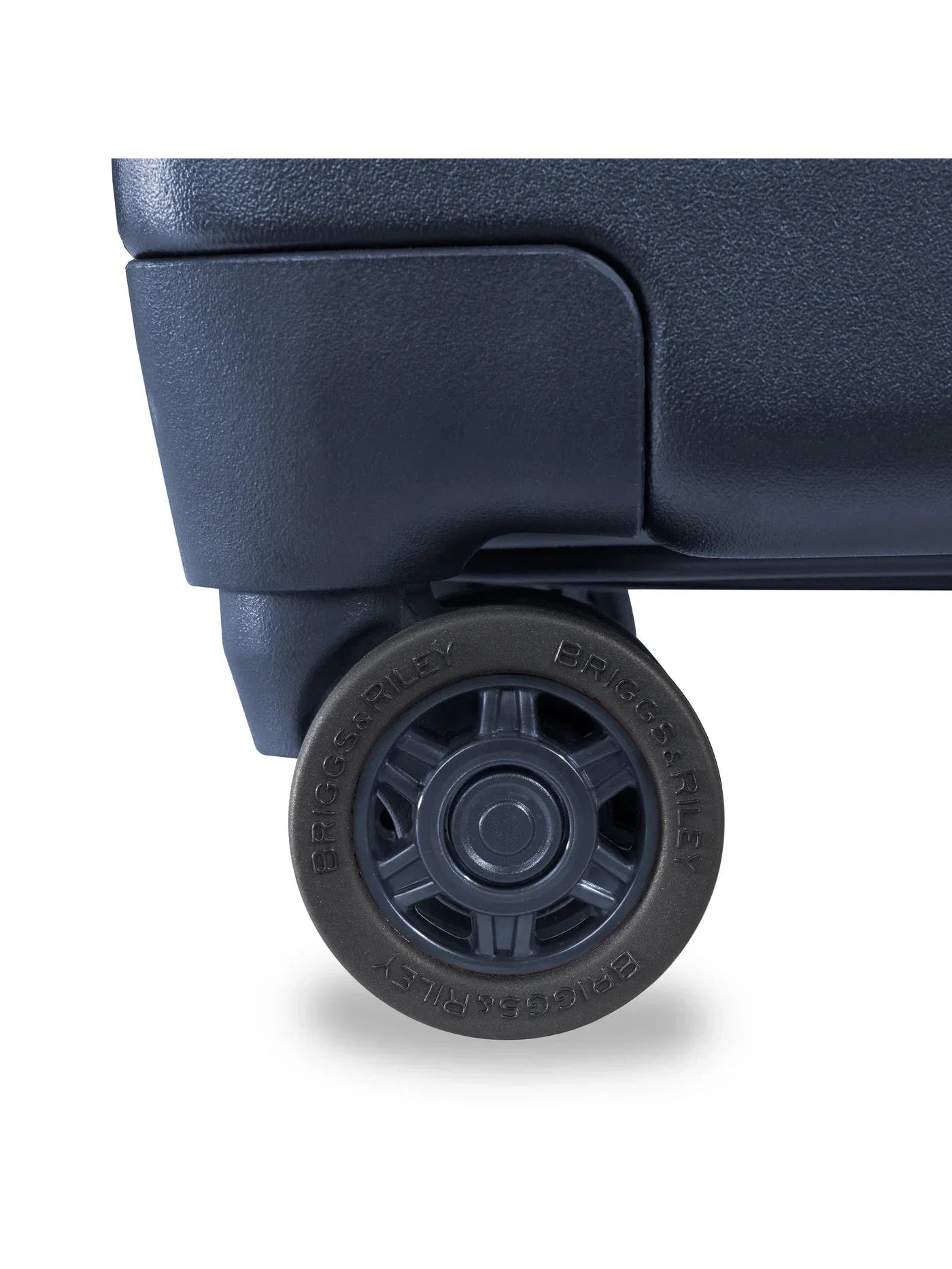 Briggs & Riley Sympatico International Expandable Spinner