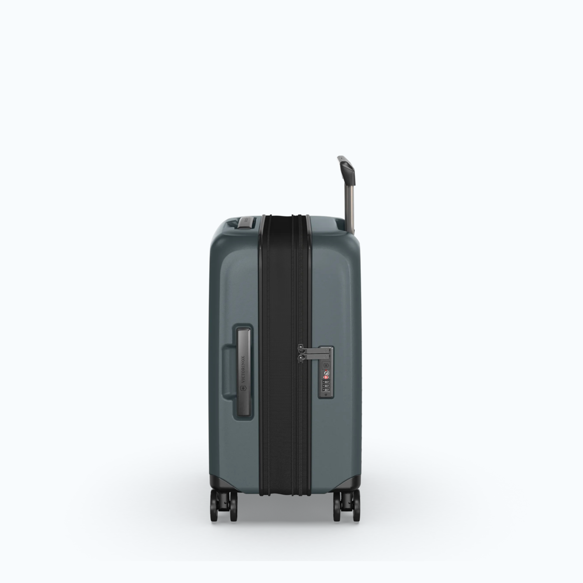 Victorinox Airox Advanced Luggage