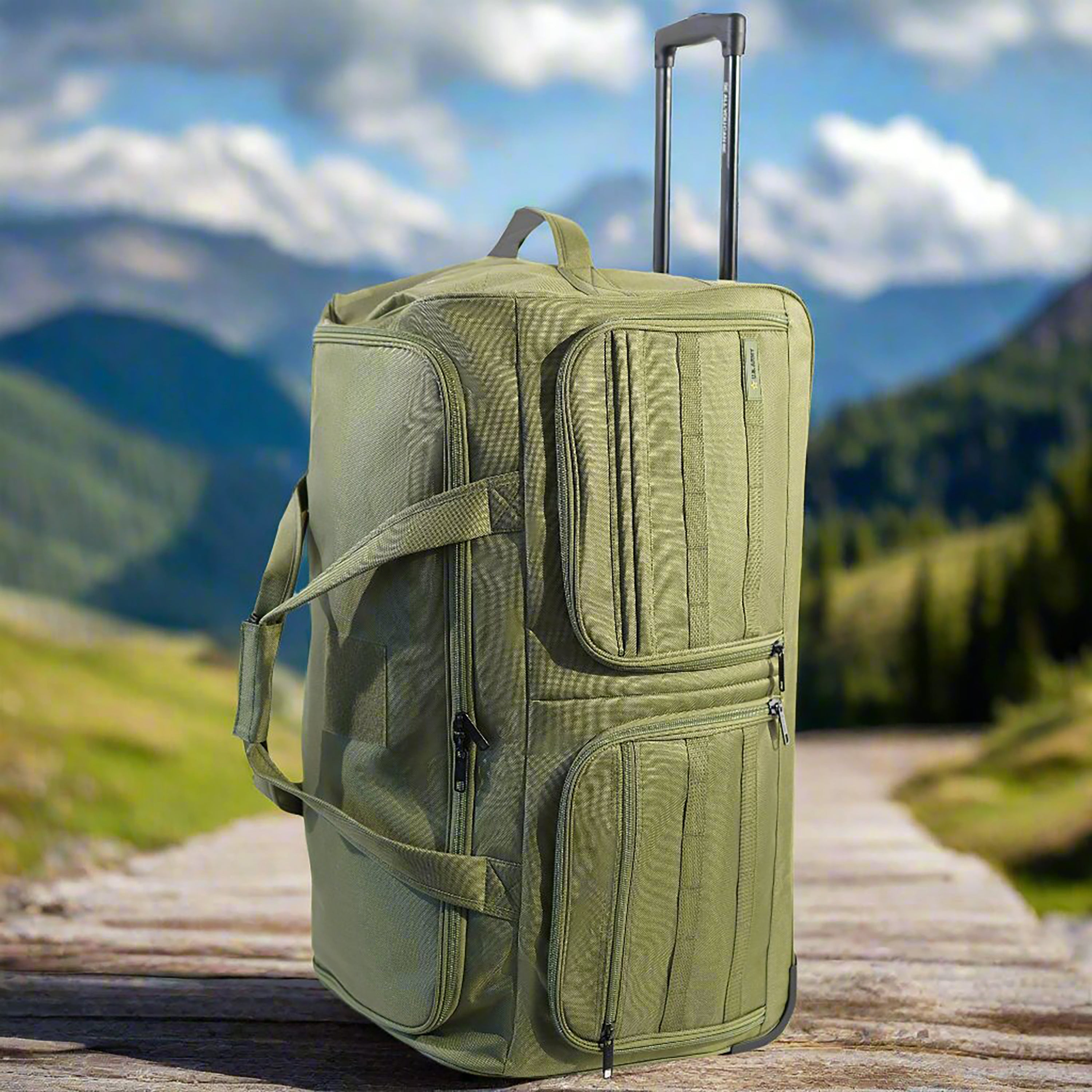 U.S. ARMY ROMEO 31-inch Tactical Rolling Duffel