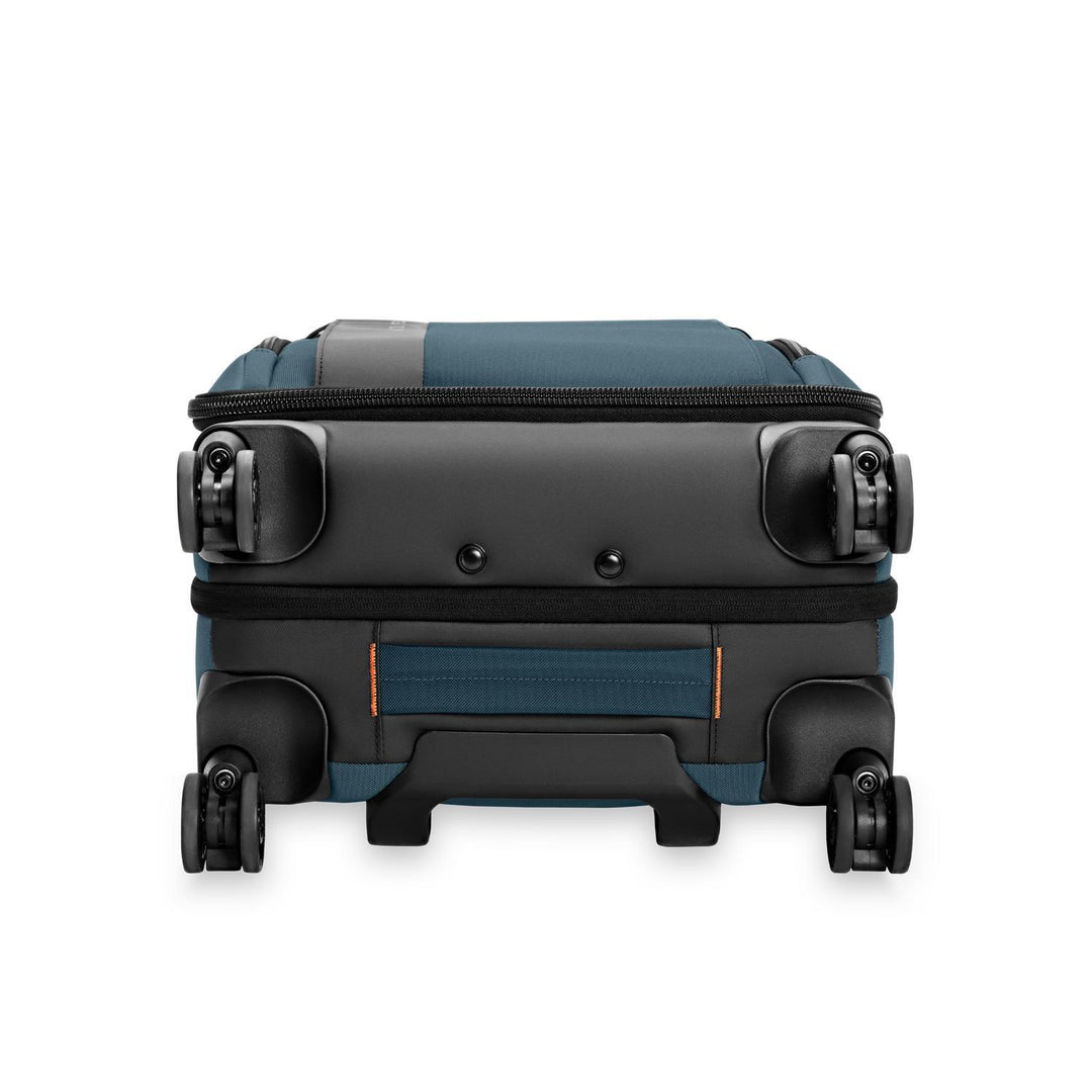 Briggs & Riley ZDX Essential Expandable Spinner Carry-On 22"