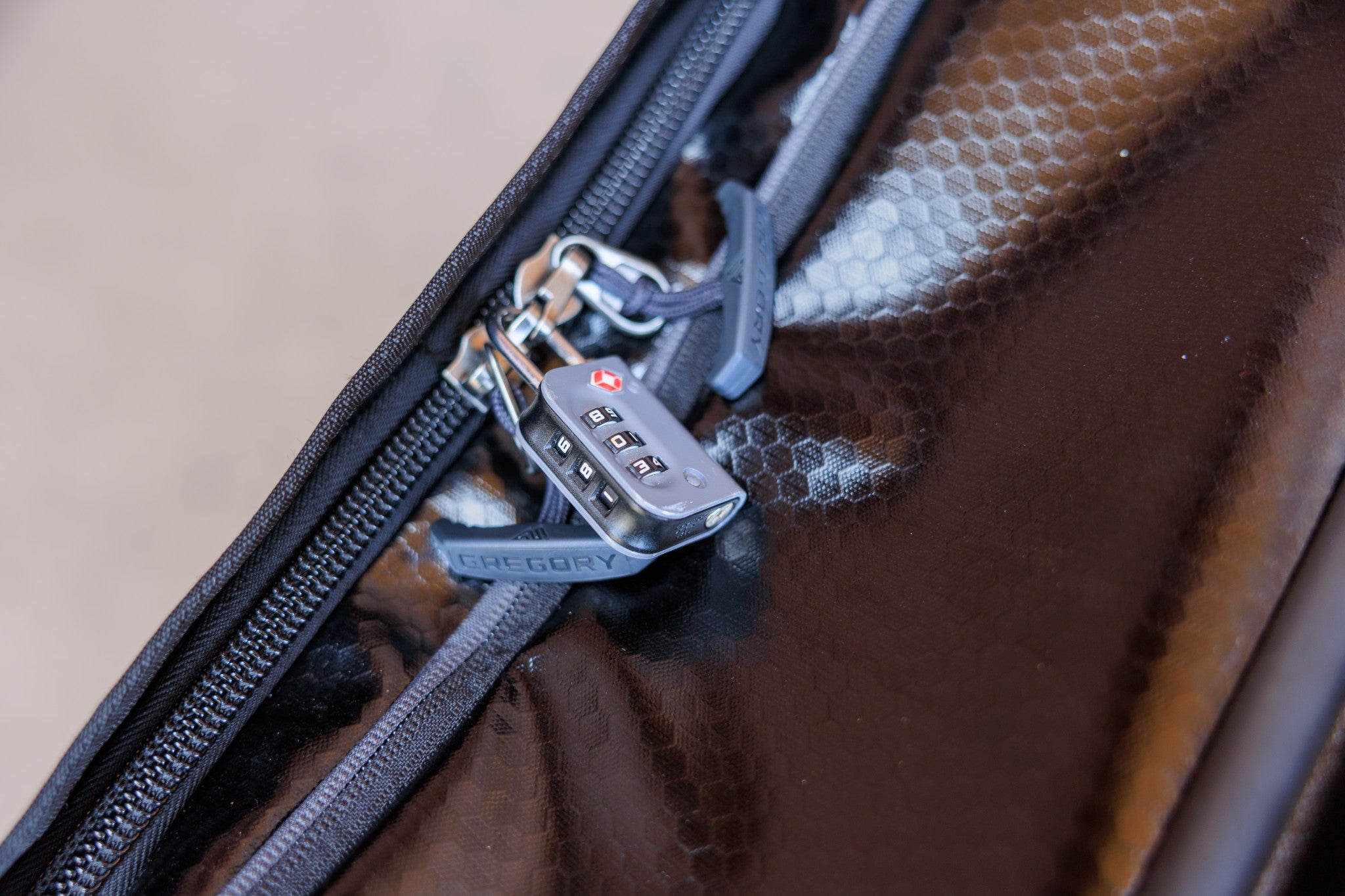 Gregory Alpaca Wheeled Duffel 40L - Obsidian Black